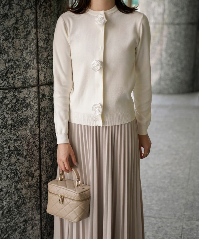 バラ モチーフ ニット カーディガン サテン カシミヤタッチ オフィス 冷房対策 きれいめ ミックス/アイボリー/M