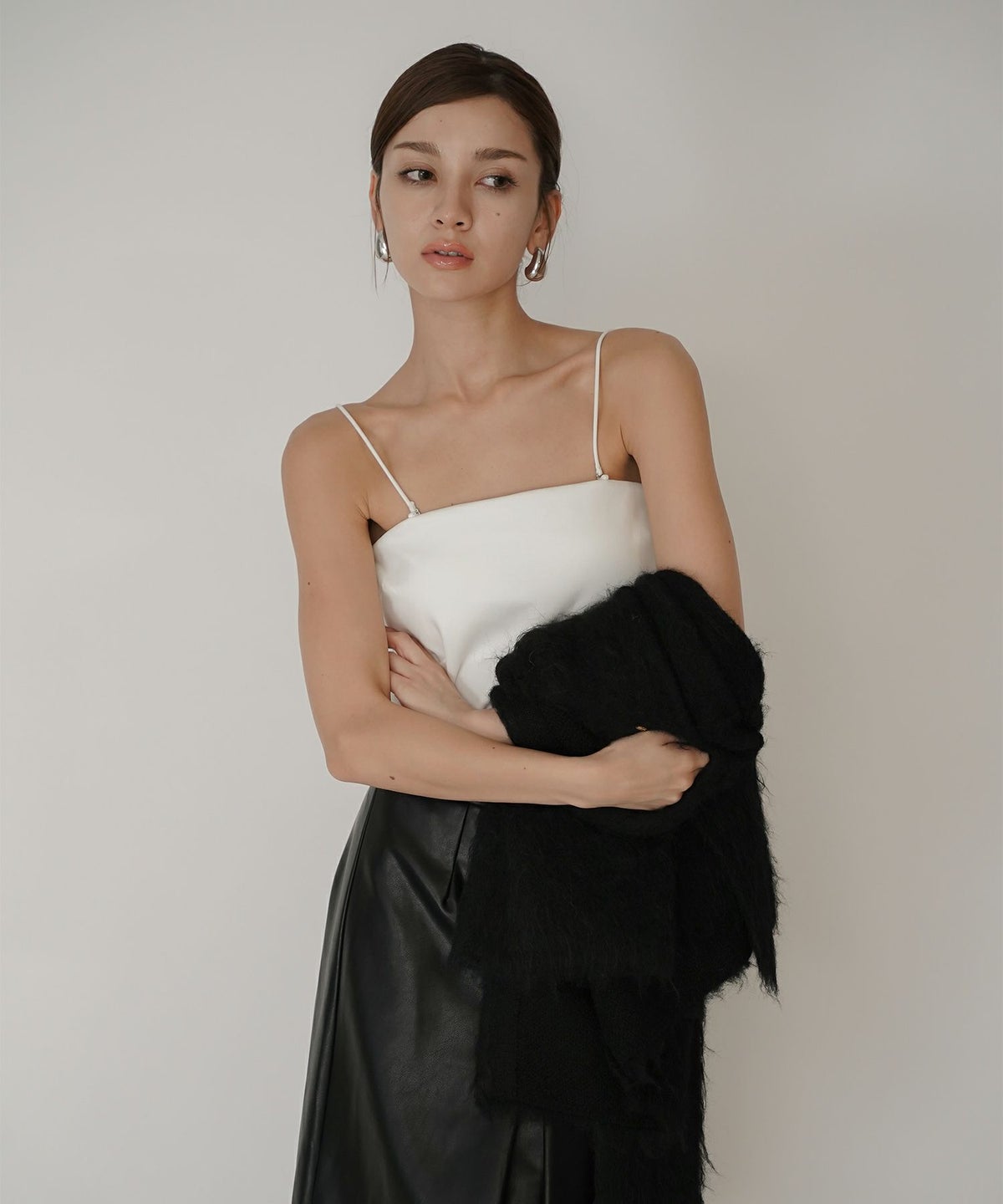 クリアカットソー ２WAY クロップド カップ付き トップス KINO THE KEI