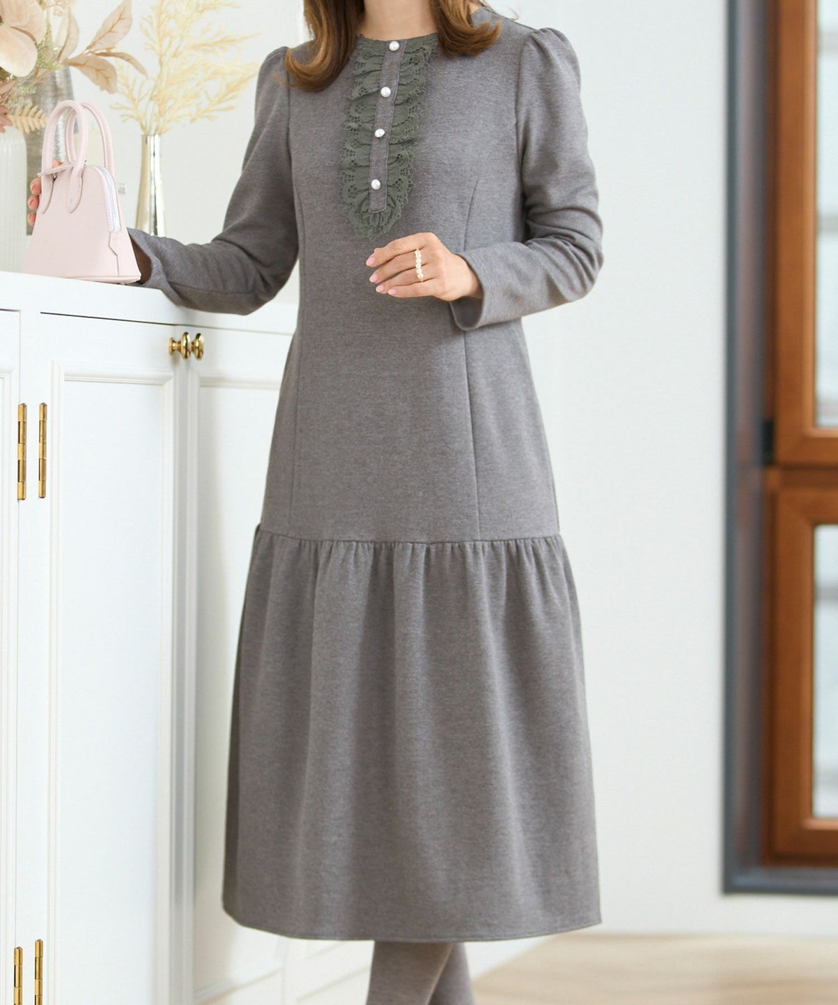 レディース ファッション ワンピース 長袖 きれいめ おしゃれ かわいい 秋冬 ピンク 黒 オフィス レース 大人 ジョイントスペース