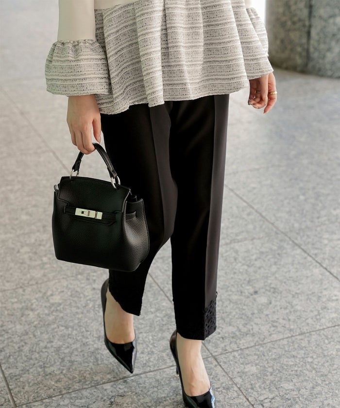 レースヘム センタープレス パンツ スティックパンツ テーパードパンツ レース 上品 オフィス 学校行事 きれいめ 洗える ホワイト/ブラック/XS/S/M