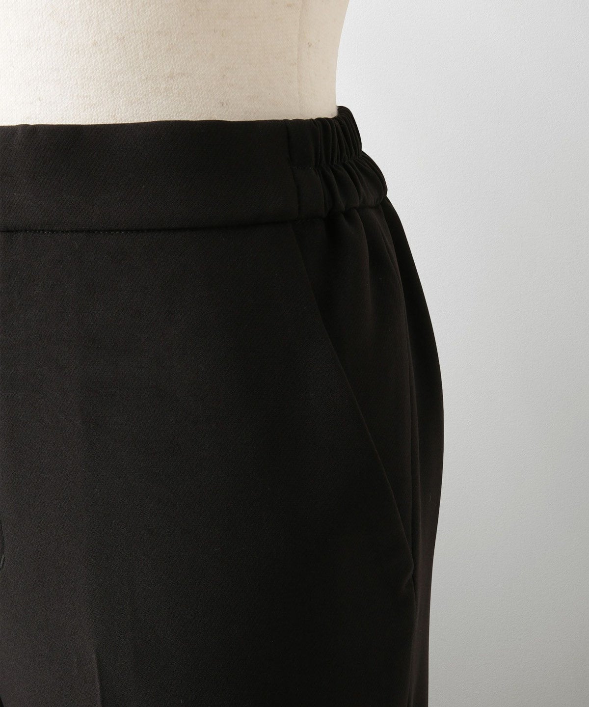 レースヘム センタープレス パンツ スティックパンツ テーパードパンツ レース 上品 オフィス 学校行事 きれいめ 洗える ホワイト/ブラック/XS/S/M