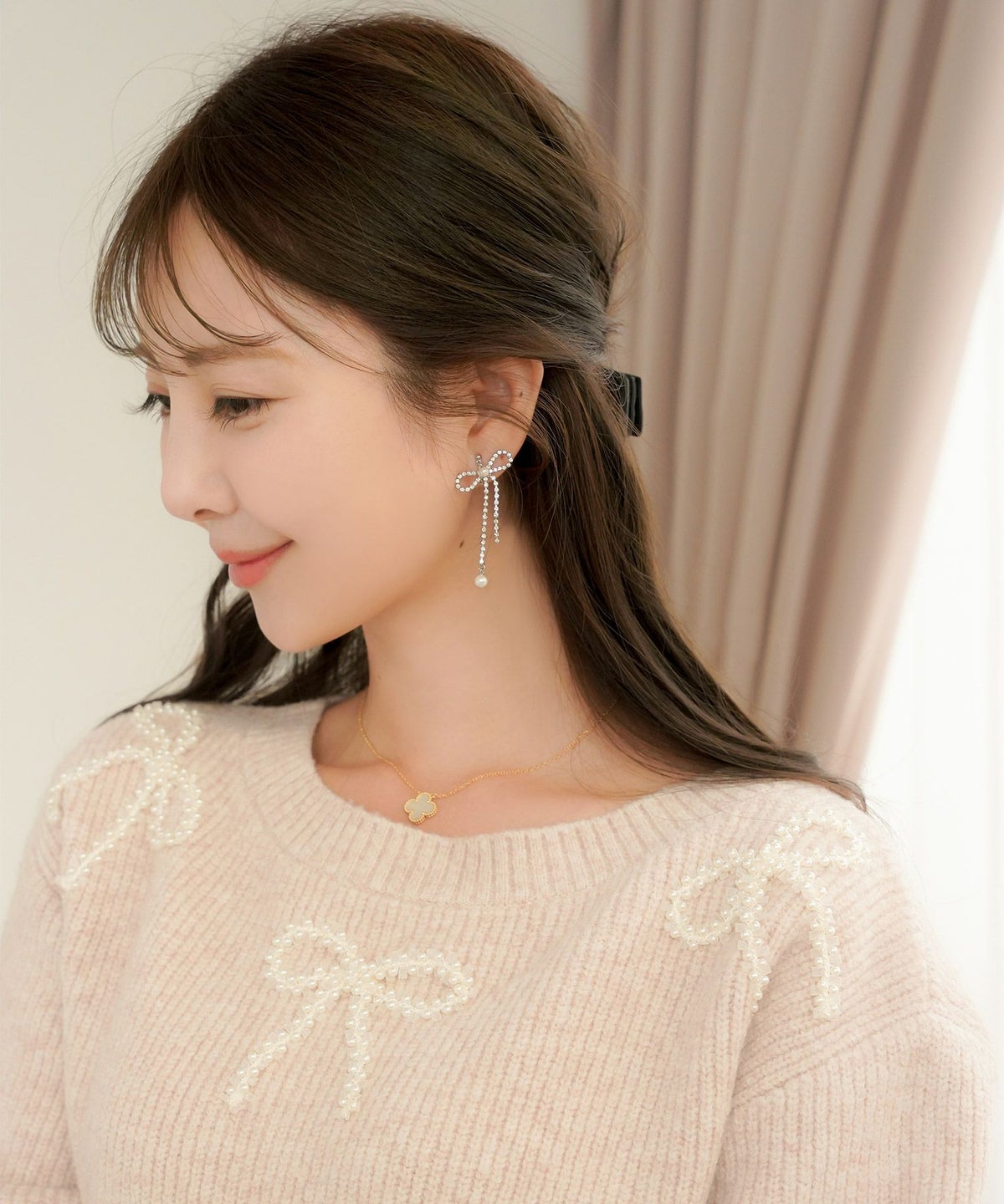 アクセサリー イヤリング リボン スイング ストーン パール 上品 エレガント シルバー ゴールド