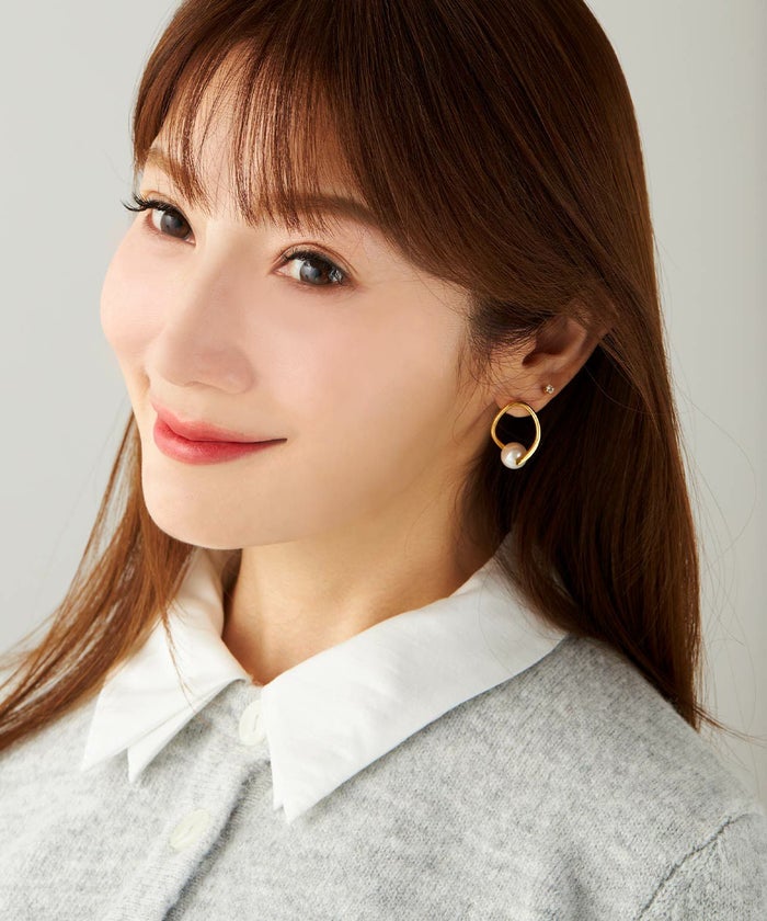 オーバル ツイスト ピアス イヤリング Oval Twist Pierce Earring