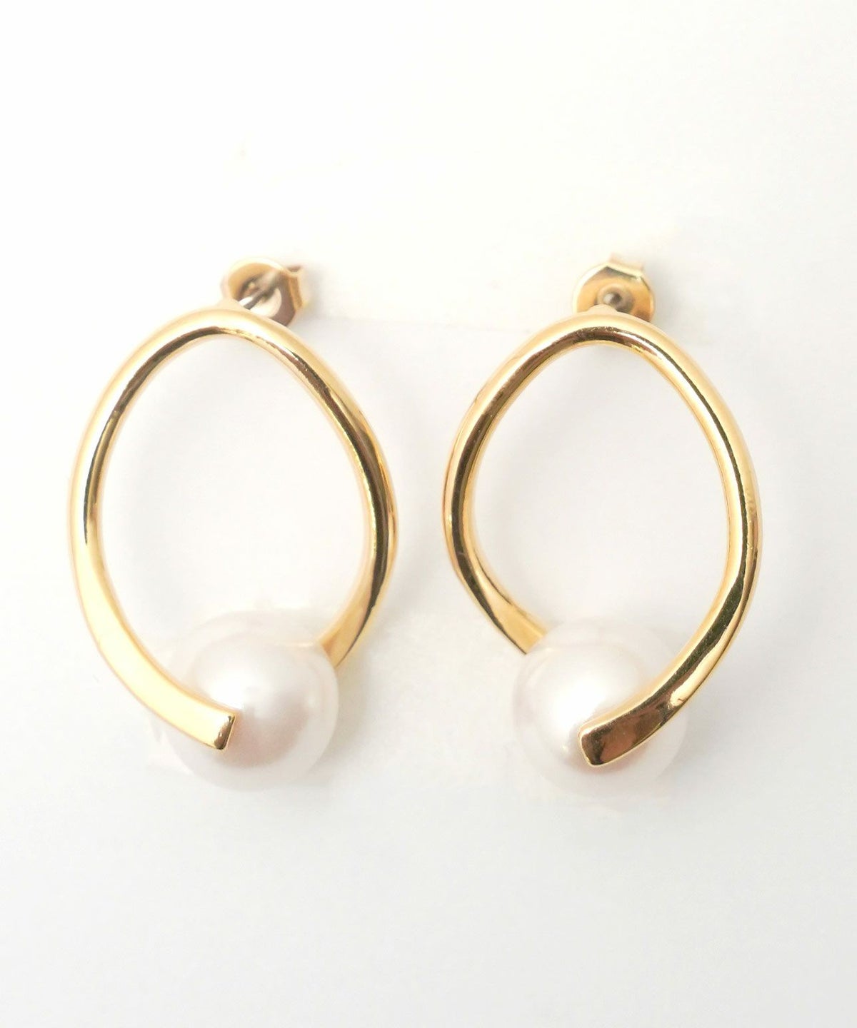 オーバル ツイスト ピアス イヤリング Oval Twist Pierce Earring