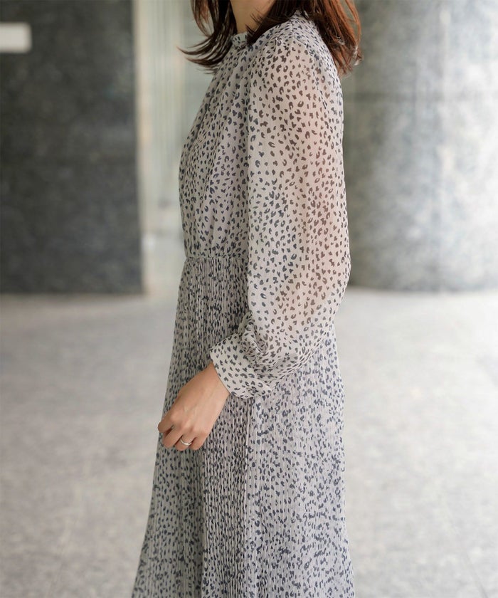 レディース ワンピース レオパード 長袖 スタンドカラー プリーツワンピース プリーツ きれいめ 上品 洗える ホワイト/ライトグレー/ブラック/S/M
