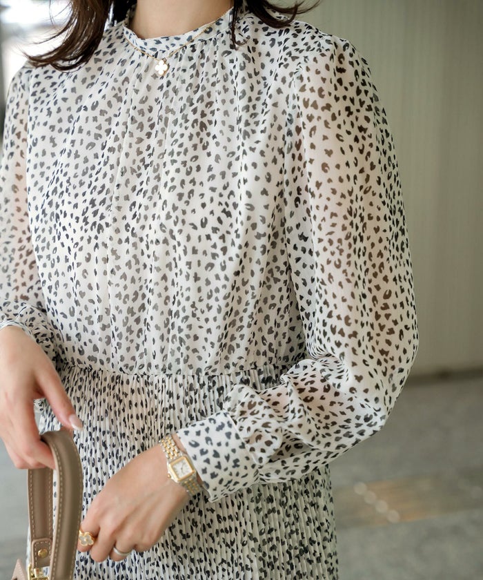 レディース ワンピース レオパード 長袖 スタンドカラー プリーツワンピース プリーツ きれいめ 上品 洗える ホワイト/ライトグレー/ブラック/S/M