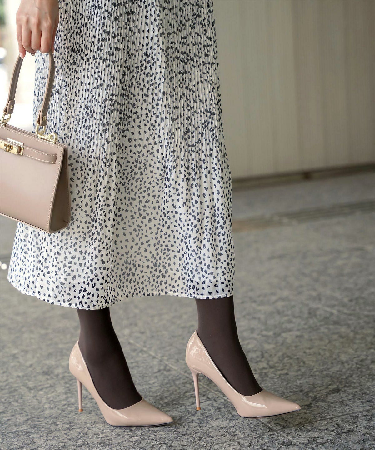 レディース ワンピース レオパード 長袖 スタンドカラー プリーツワンピース プリーツ きれいめ 上品 洗える ホワイト/ライトグレー/ブラック/S/M