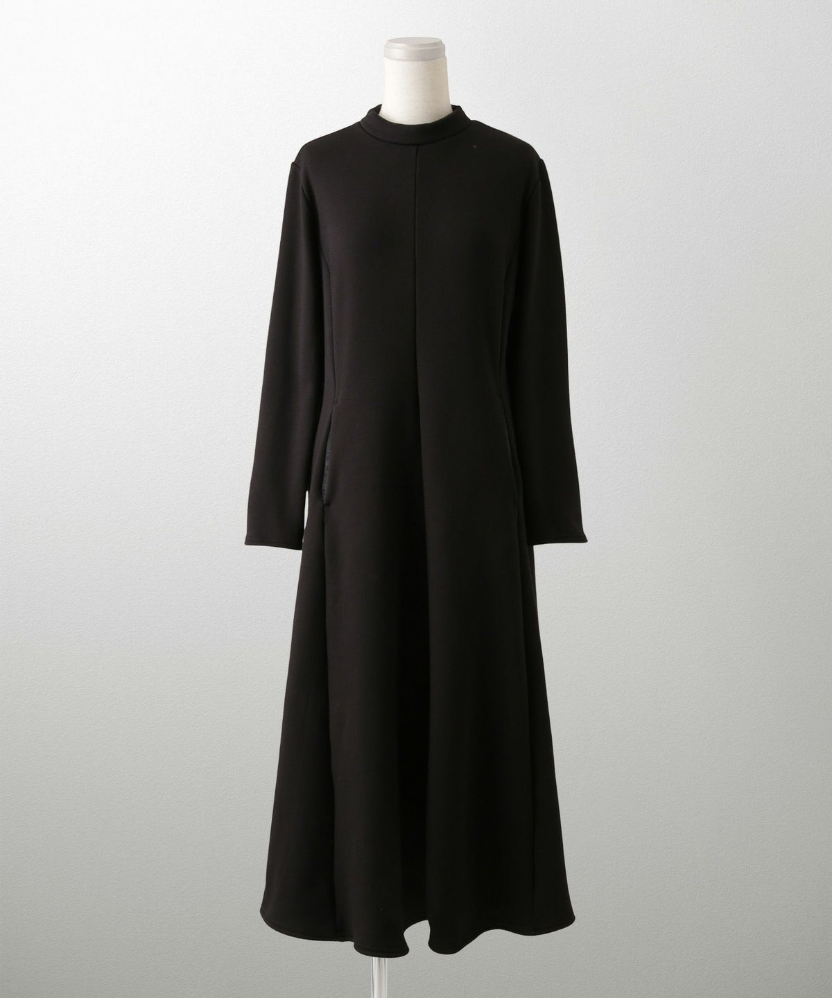 ボンバーヒート Aライン ワンピース HUIT レディース ハイネック スタンドネック 裏起毛 秋 冬 アイボリー/チャコール/ブラック/M