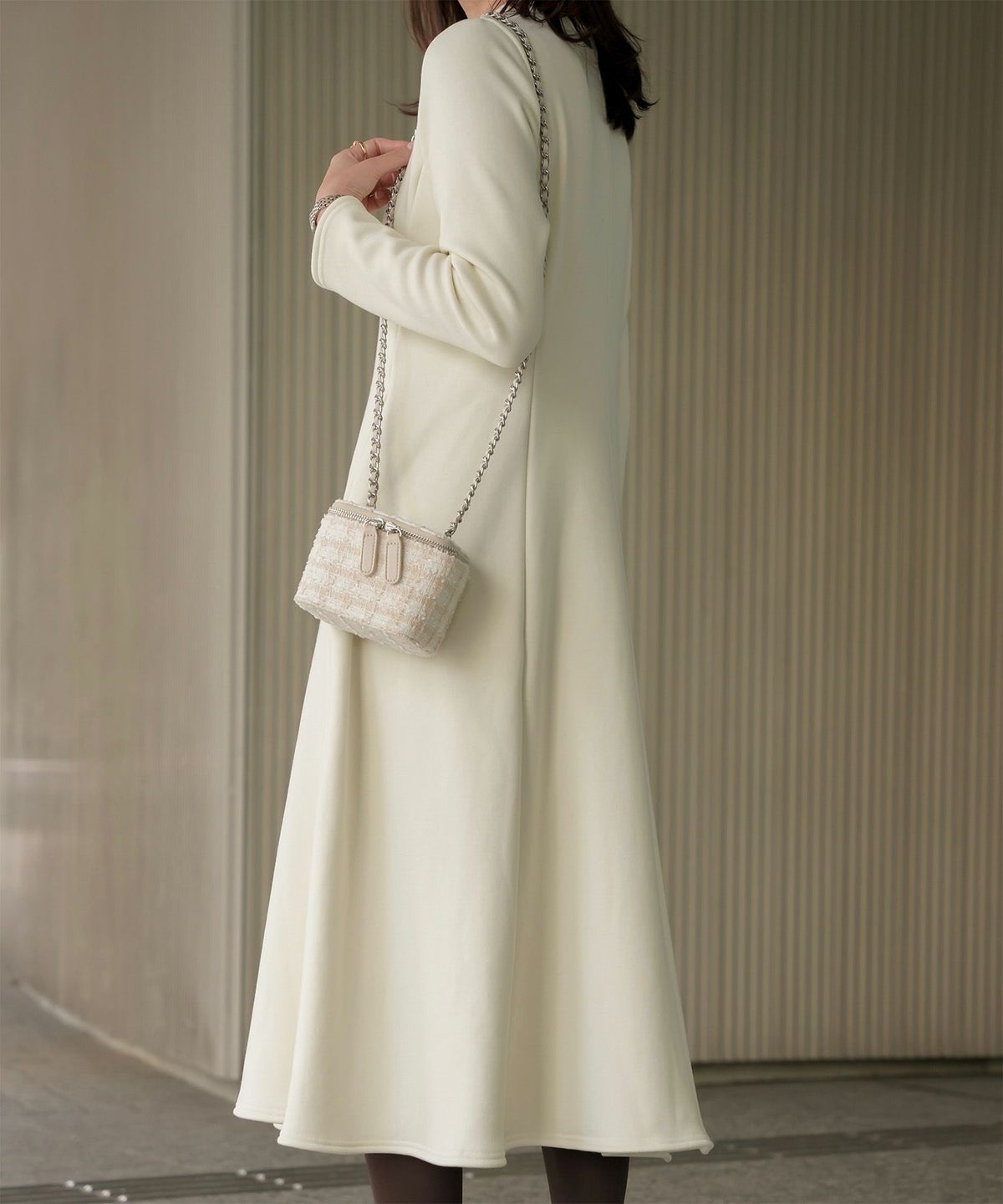 ボンバーヒート Aライン ワンピース HUIT レディース ハイネック スタンドネック 裏起毛 秋 冬 アイボリー/チャコール/ブラック/M