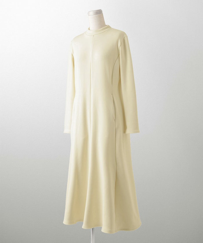 ボンバーヒート Aライン ワンピース HUIT レディース ハイネック スタンドネック 裏起毛 秋 冬 アイボリー/チャコール/ブラック/M