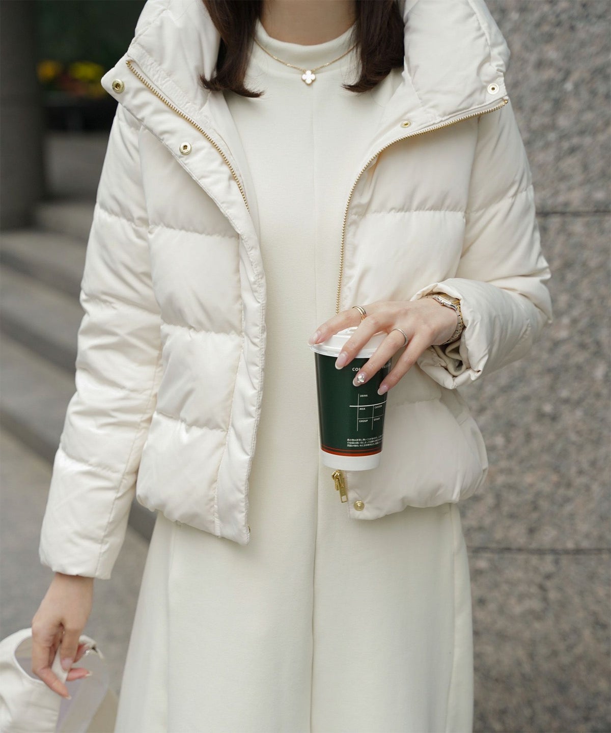 ショート丈 ダウン コート レディース アウター おしゃれ おすすめ きれいめ ビジネス 可愛い ホワイト ブラウン ブラック M