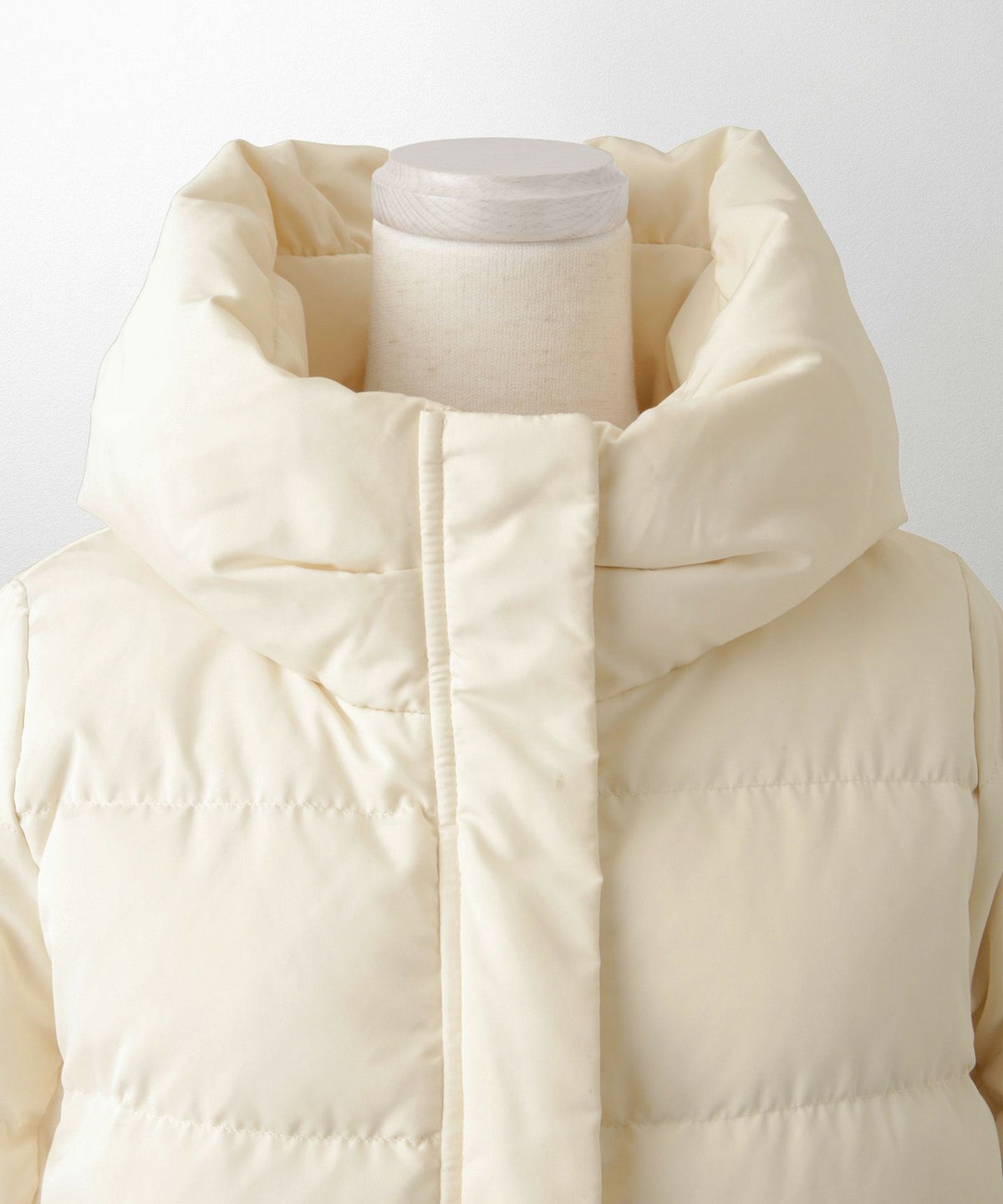 ショート丈 ダウン コート レディース アウター おしゃれ おすすめ きれいめ ビジネス 可愛い ホワイト ブラウン ブラック M