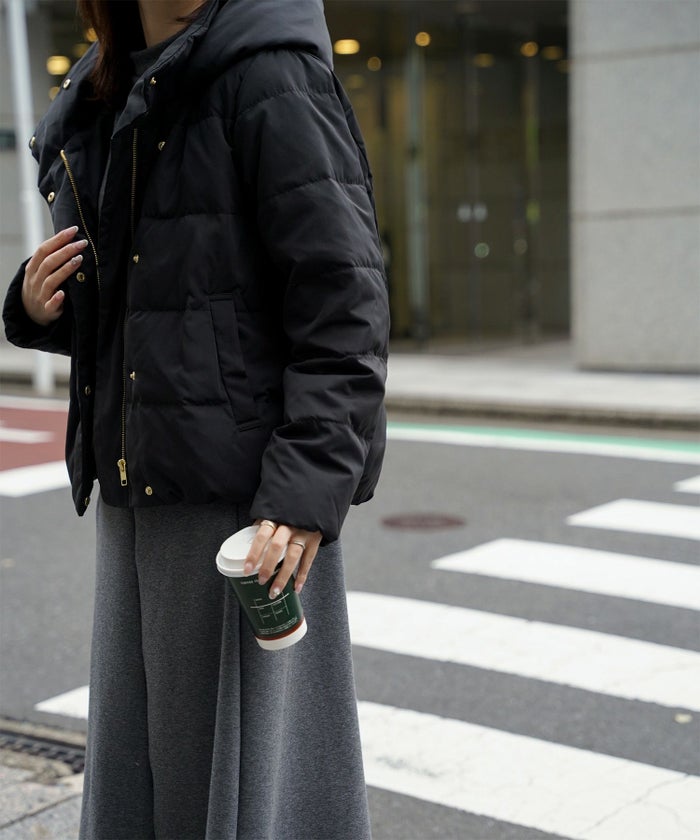 ショート丈 フード付き ダウン コート レディース アウター おしゃれ おすすめ きれいめ ビジネス 可愛い ホワイト グレージュ ネイビー ブラック M