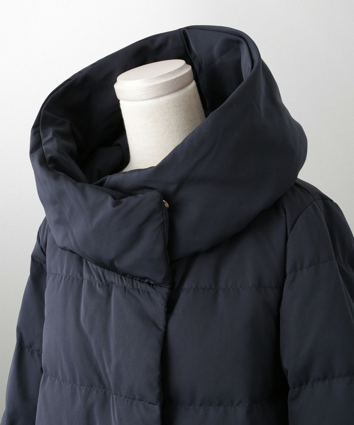 ショート丈 フード付き ダウン コート レディース アウター おしゃれ おすすめ きれいめ ビジネス 可愛い ホワイト グレージュ ネイビー ブラック M