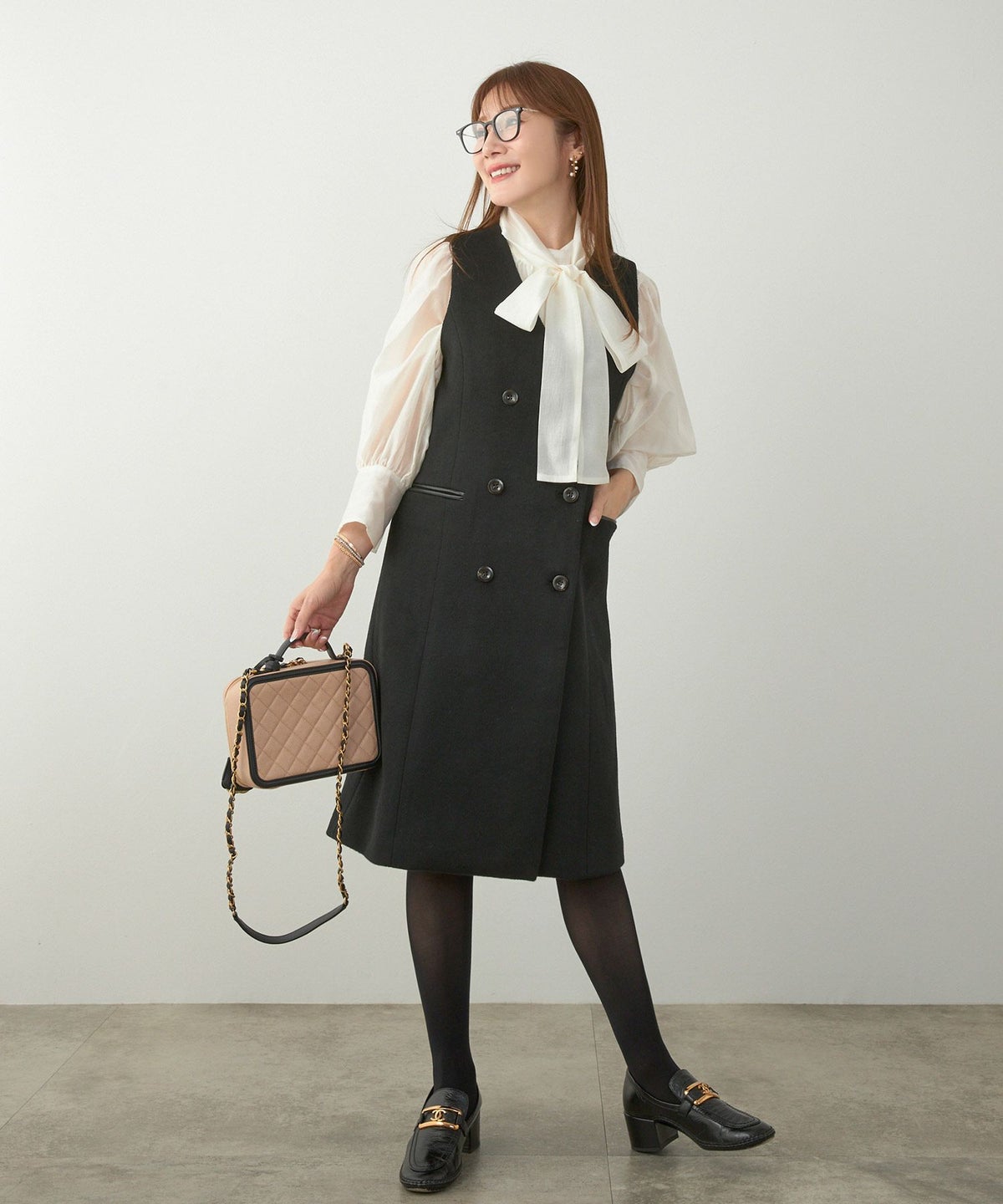 レディース 大人可愛い 上品 きれいめ オフィス 大人カジュアル フェミニン ノーカラー ジョイントスペース