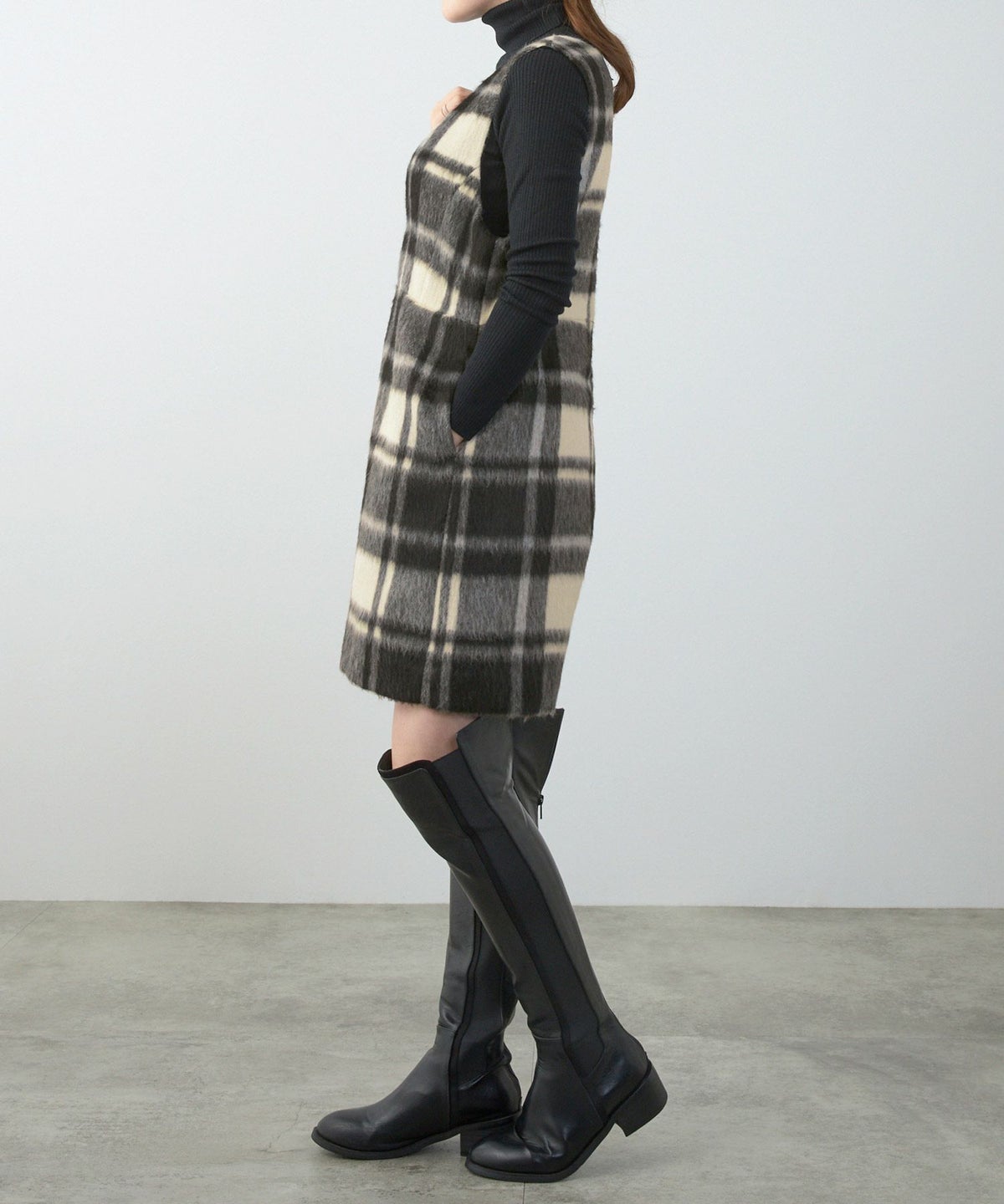 レディース 大人可愛い 上品 きれいめ 大人カジュアル フェミニン 柄 白黒 ジョイントスペース