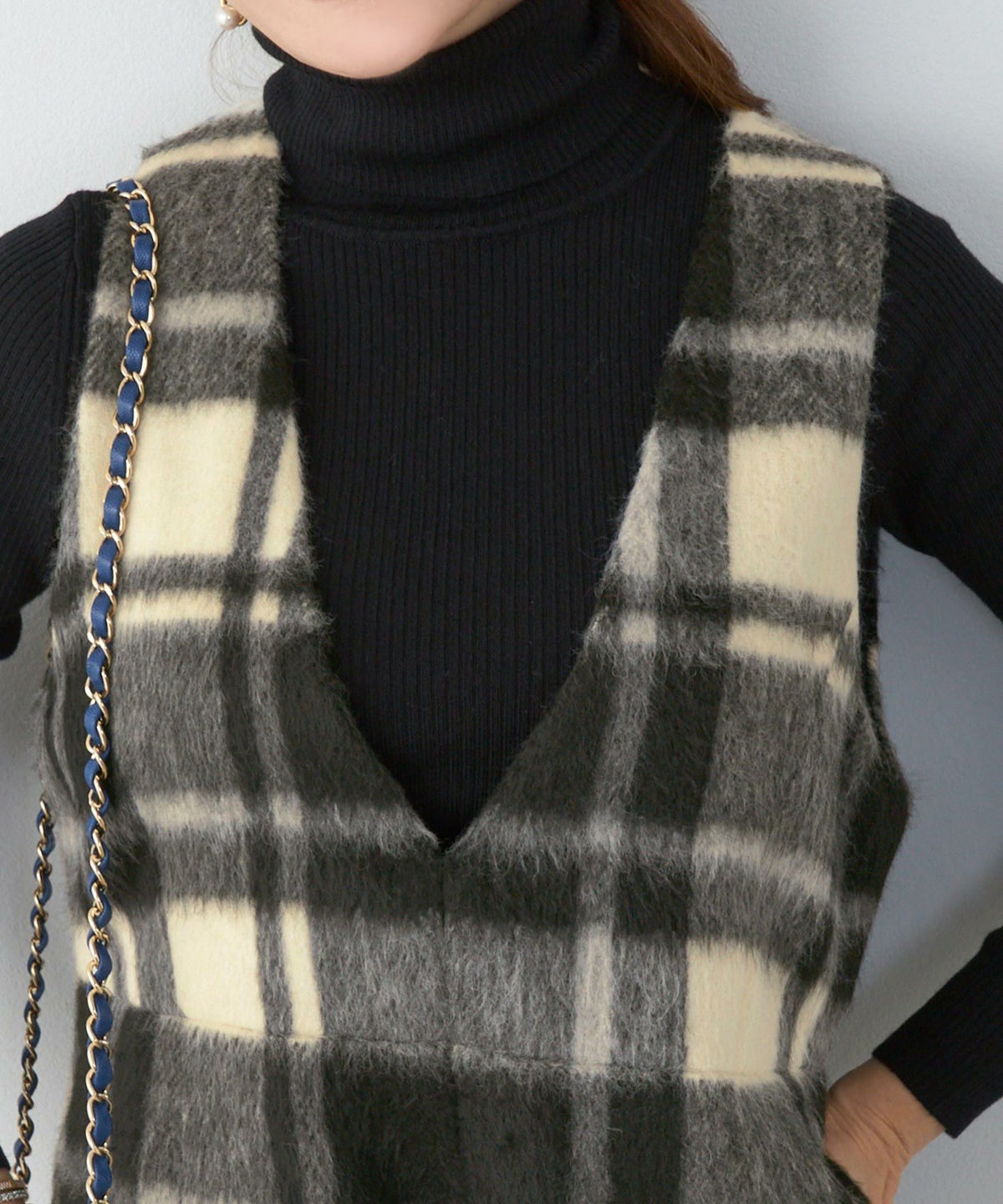 レディース 大人可愛い 上品 きれいめ 大人カジュアル フェミニン 柄 白黒 ジョイントスペース