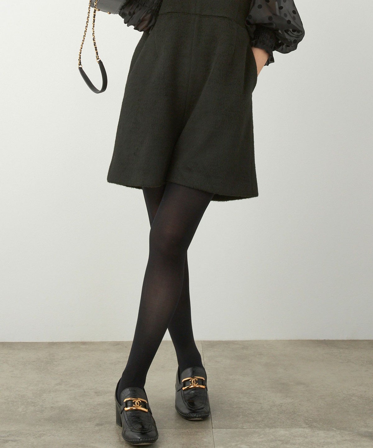 レディース 大人可愛い 上品 きれいめ 大人カジュアル フェミニン 柄 白黒 ジョイントスペース