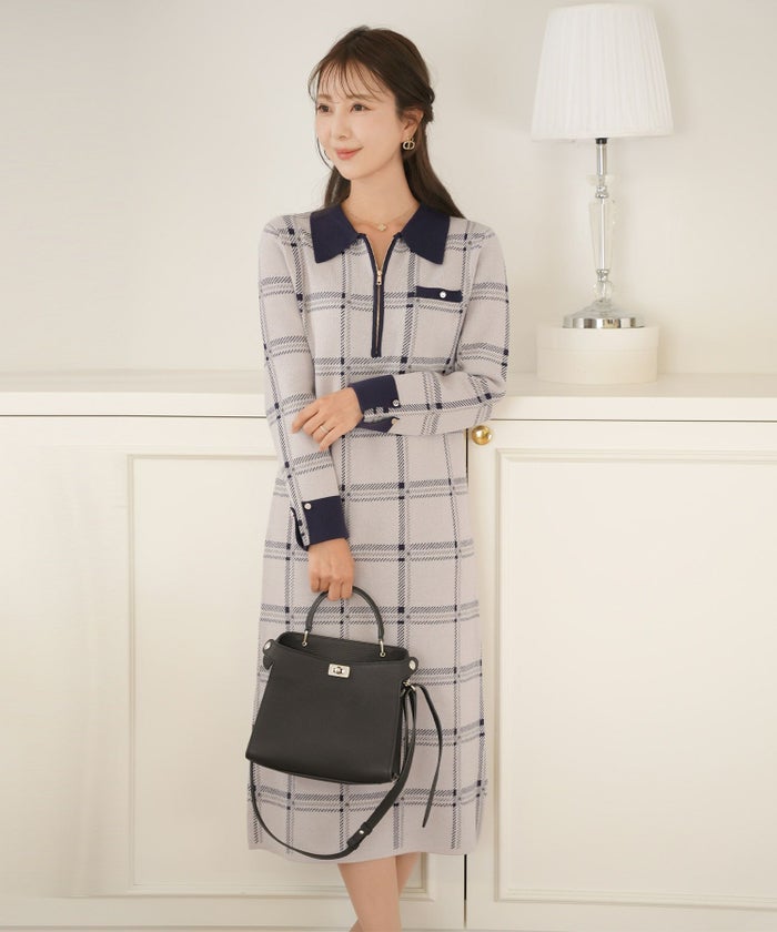 ワンピース ニット 襟 フロントファスナー カフス 配色 バイカラー ボタン タイト ナロー セミフレア 膝下丈 チェック柄 ロービングチェック 秋 冬 春 ブラウン グレー ネイビー ベージュ アイボリー 上品 フェミニン 大人 エレガント 長袖