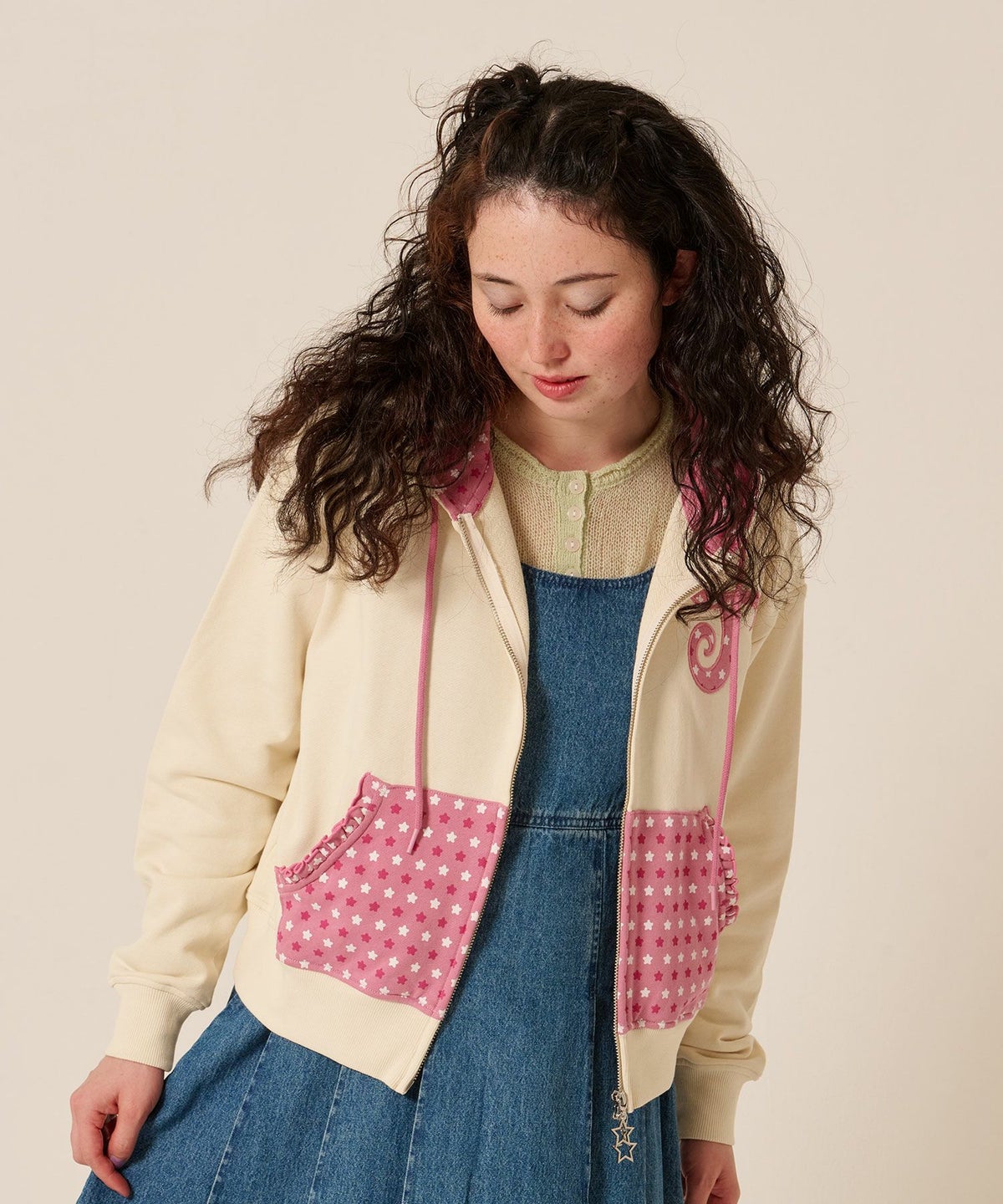 ダブルジップ/スター/パーカー