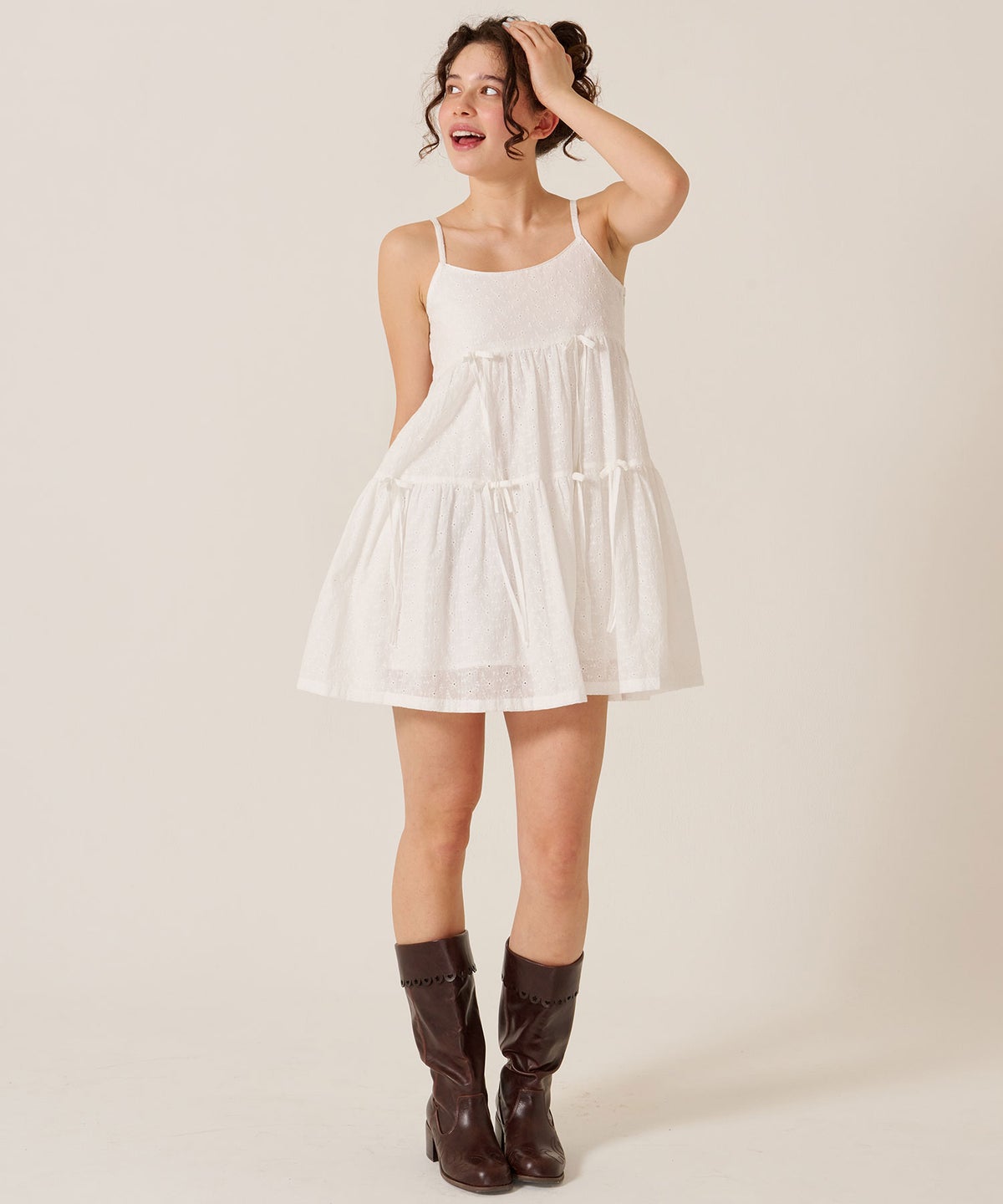 ミニ/キャミ/ホワイト/ティアード リボン ワンピース TINA：JOJUN