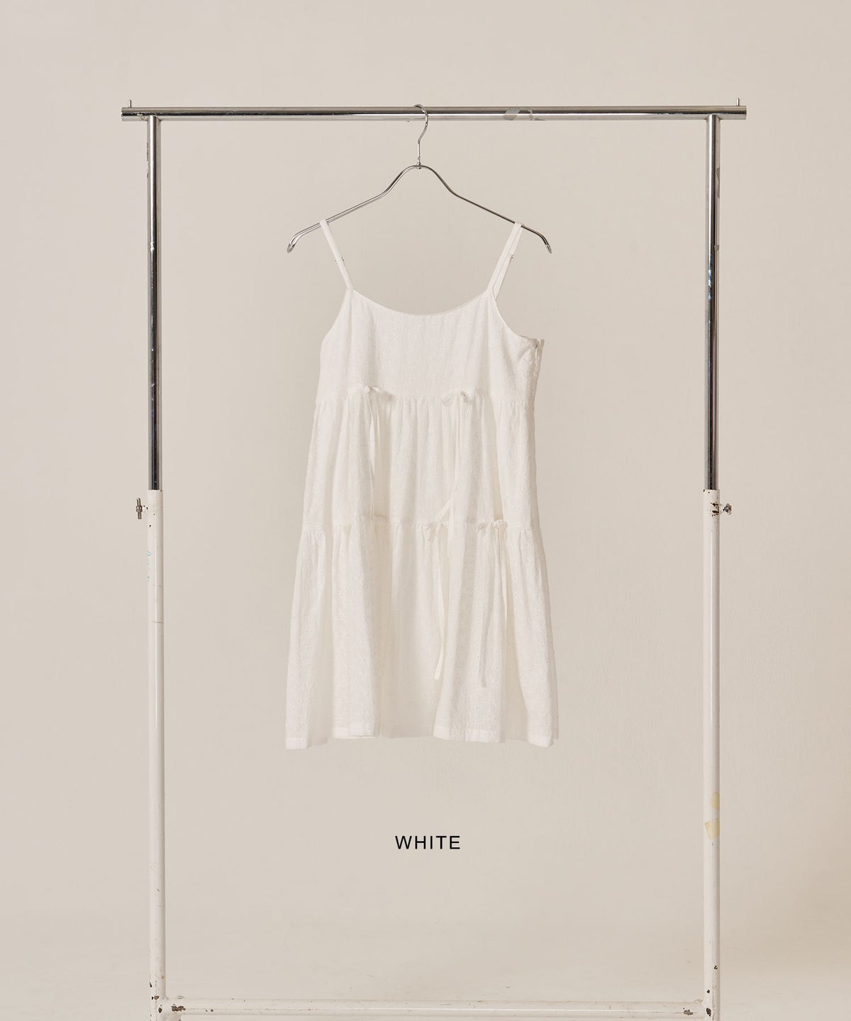 ミニ/キャミ/ホワイト/ティアード リボン ワンピース TINA：JOJUN