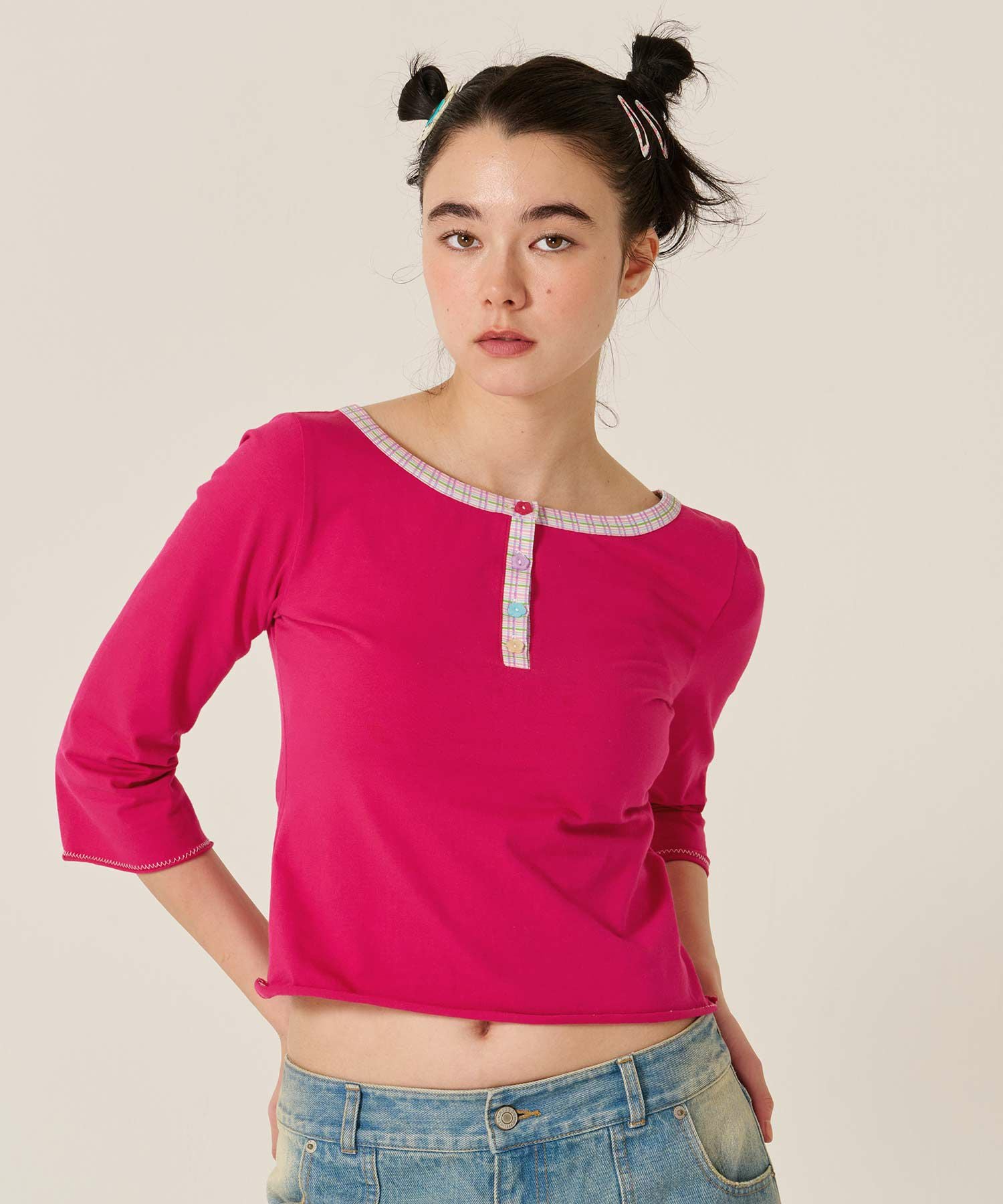 Early-Summer-SALE フラワーボタン ヘンリーネック カットソー TINA