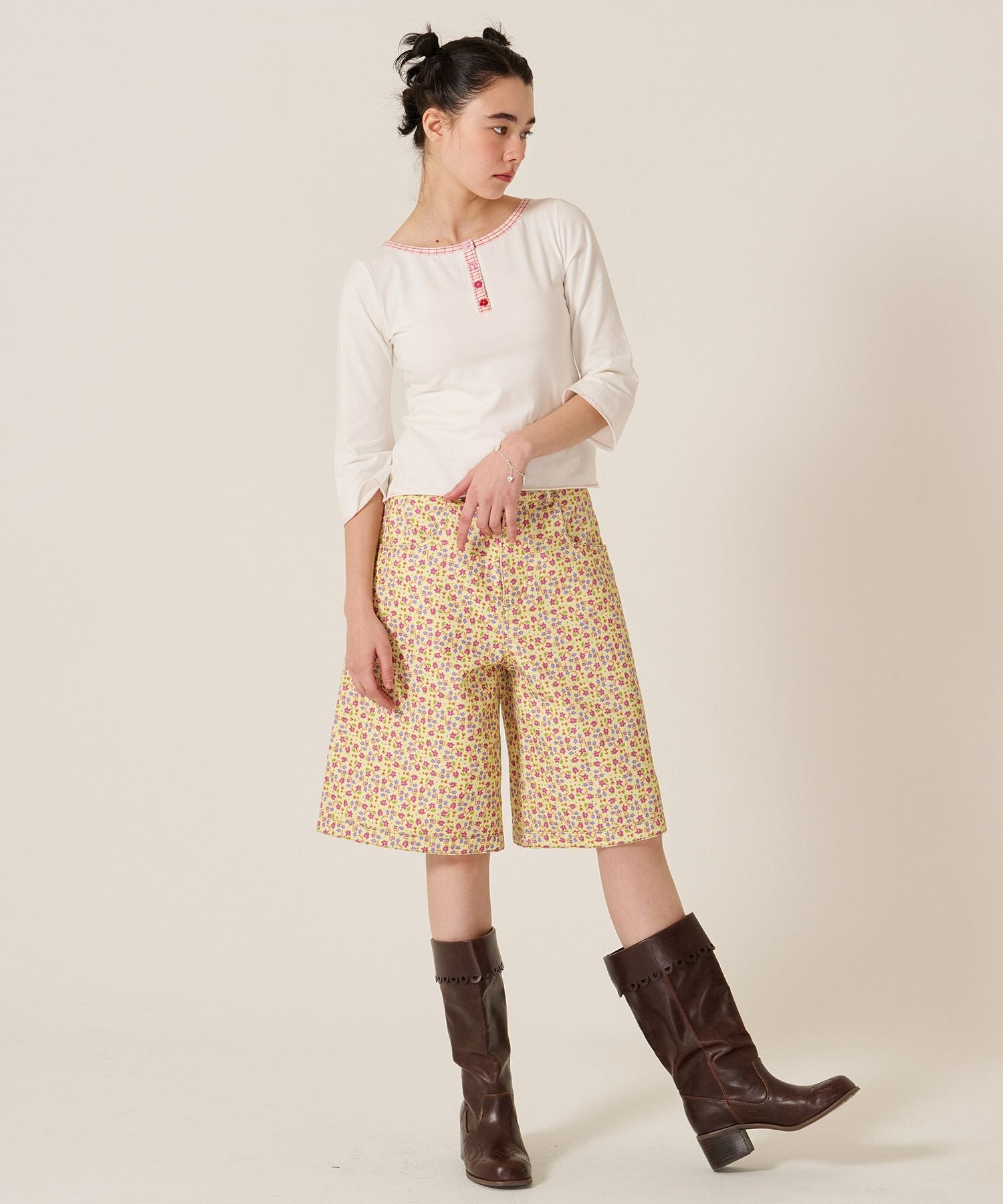seventytwo_clubhouse ハーフパンツ　花柄ドットパイル地L antiqua（アンティカ） ANTIQUA GOLF×STCH 花柄 ハーフパンツ メンズ
