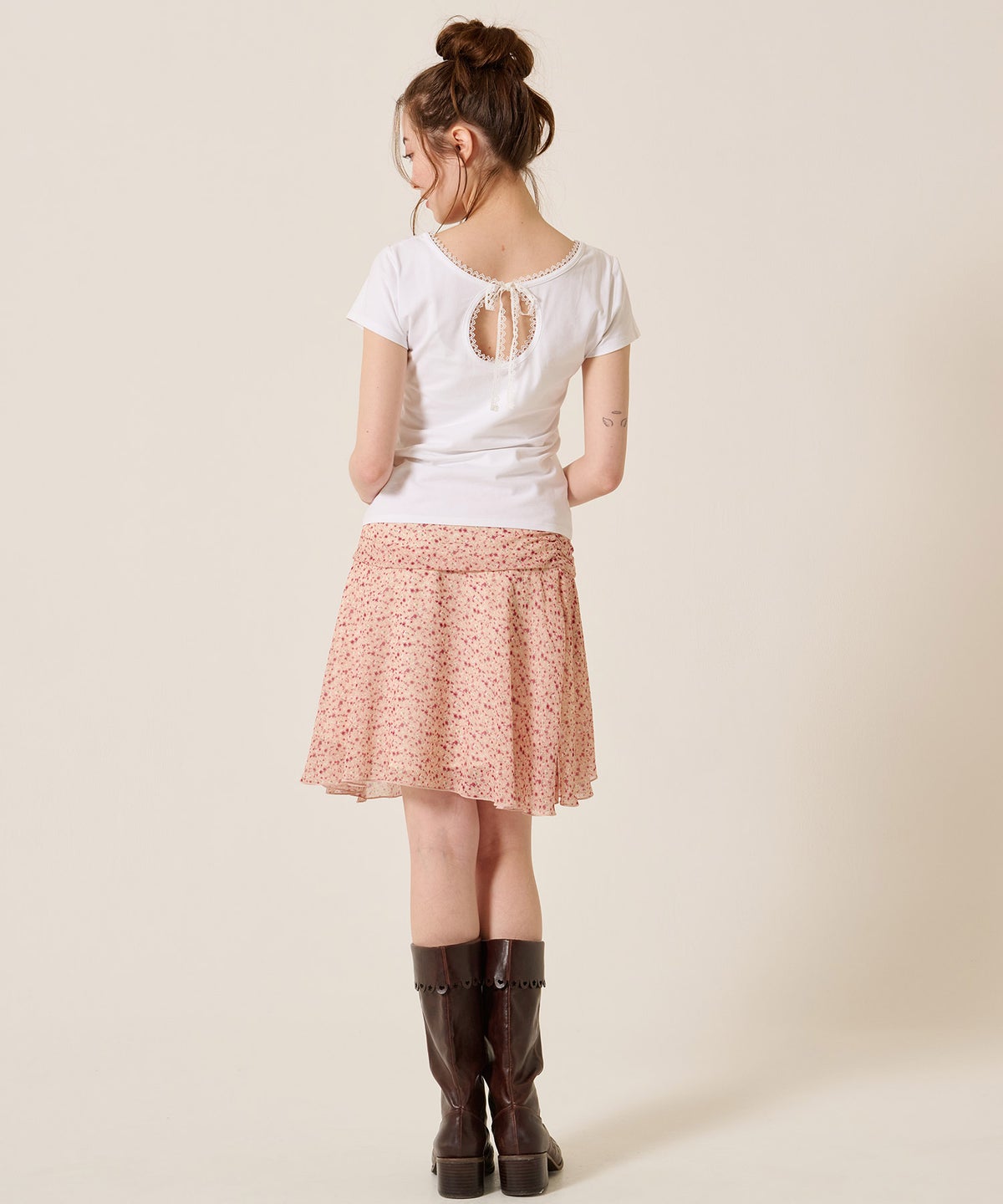 ラインストーン/トップス/前後2WAY コンパクト Tシャツ TINA：JOJUN 