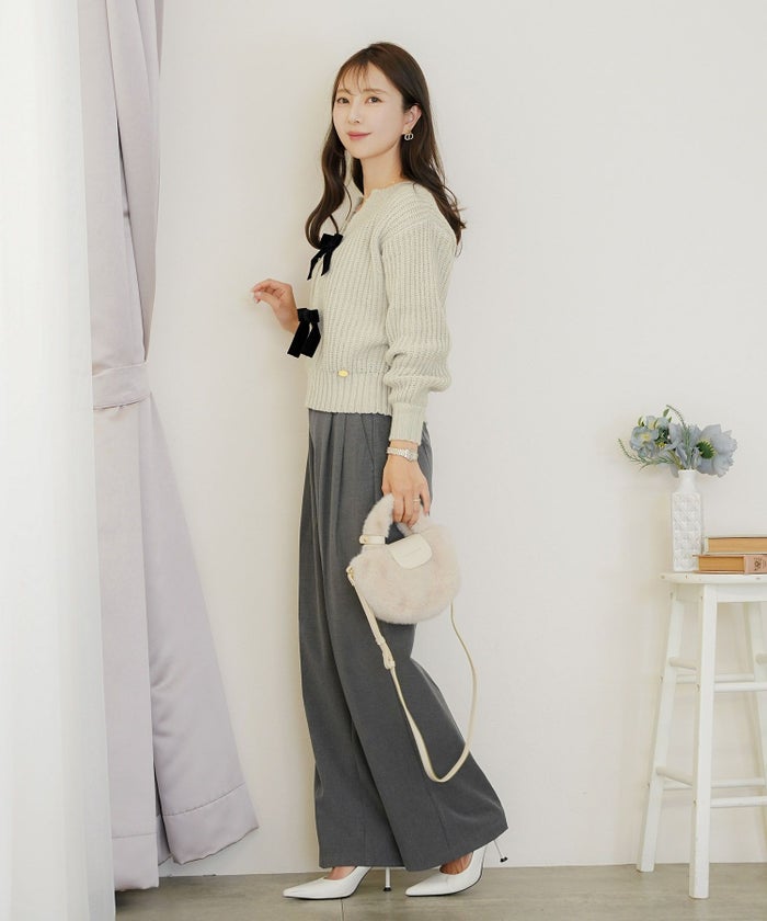 トップス ニット 長袖 ローゲージ ざっくり 編み 畔編み ミント ピンクベージュ アイボリー チャコール 秋 冬 リボン ベロア オシャレ 上品 カワイイ エレガント ジョイントスペース