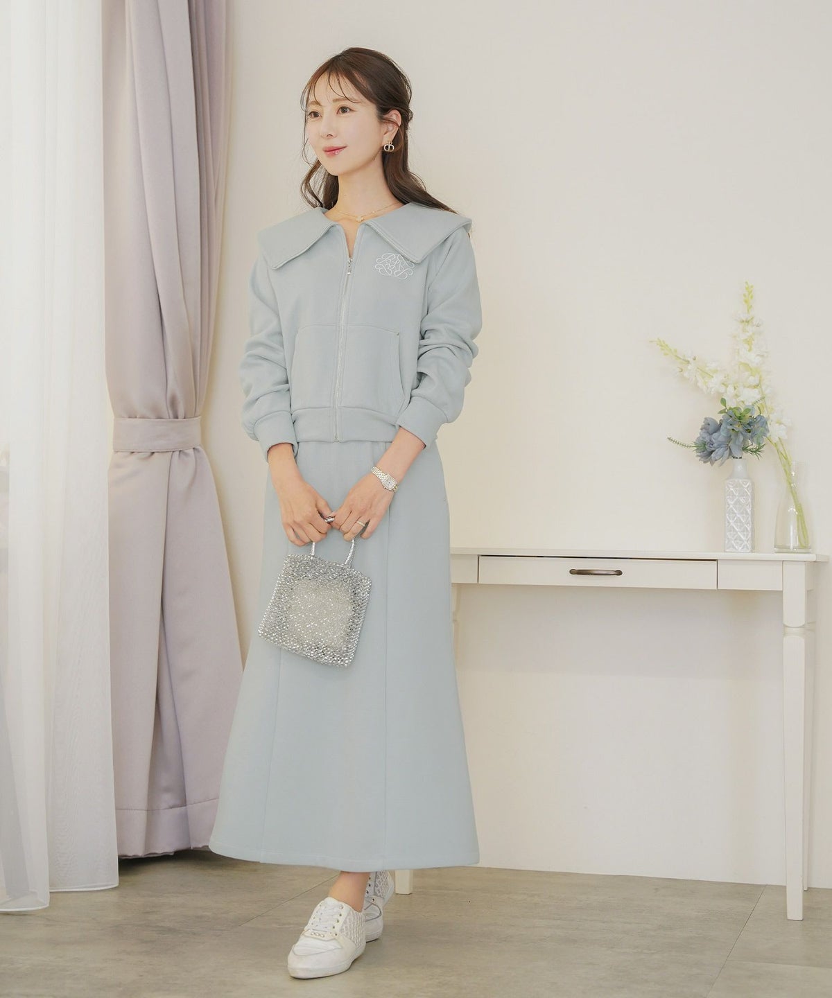 トップス カットソー 裏起毛 スウェット ワンマイル カワイイ ロゴ 上品 エレガント 刺繍 イニシャル ブランドロゴ カジュアル 羽織 襟 リブ 長袖 ピンク サックス ネイビー 秋 冬