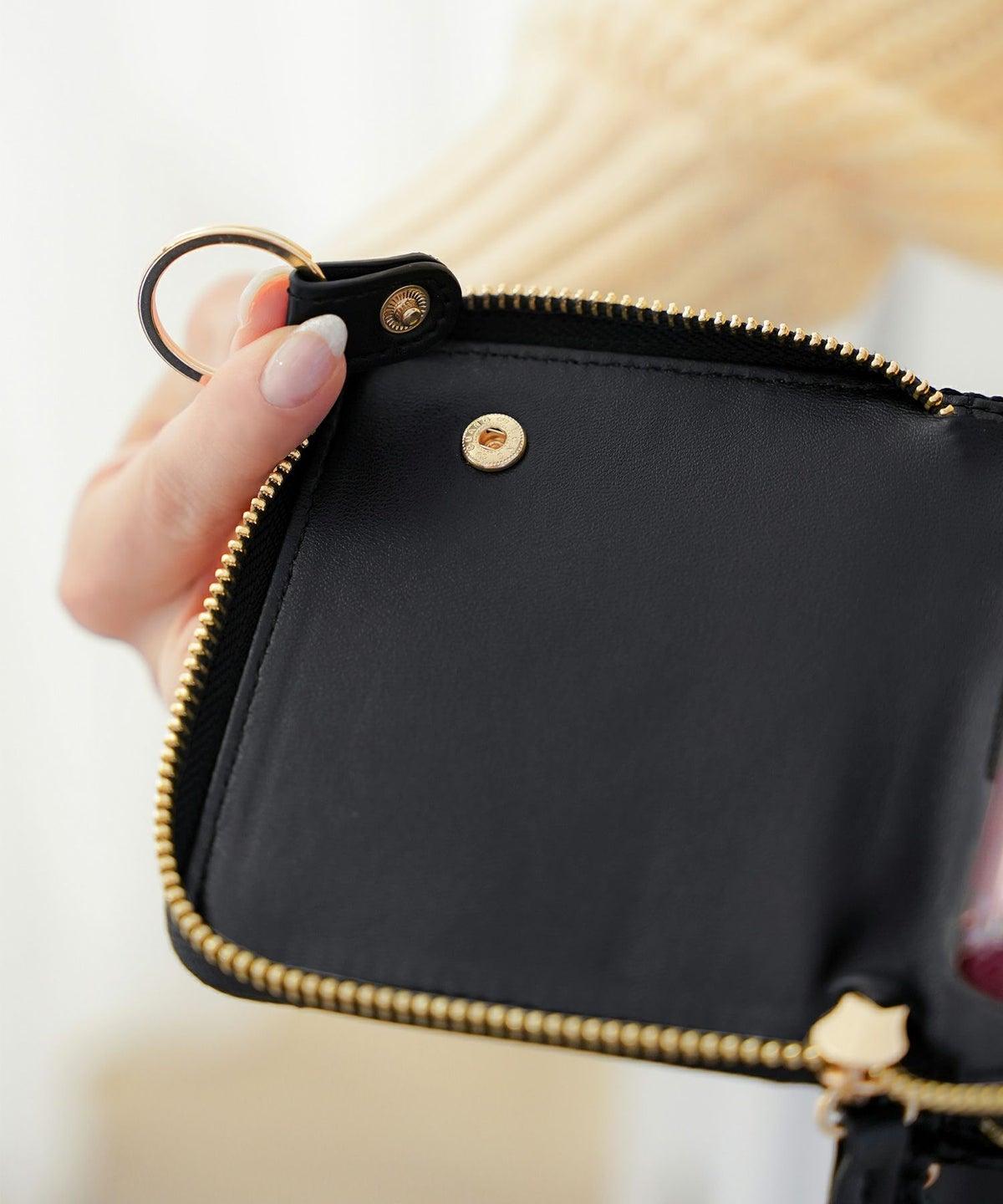 小物 グッズ ケース ポーチ 多機能 収納 仕分け イヤホンケース 合皮 ハート キルティング 上品 可愛い 財布 じゃばら コインケース キーリング キーケース リップ 印鑑 仕事 カード 診察券