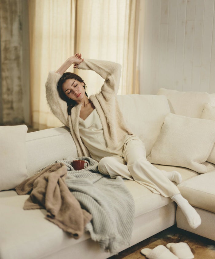 ルームウェア セットアップ キャミソール ワンピース パンツスタイル ラウンジウェア バックオープンモテワンピ お家デート デートコーデ ディナー クリスマス あざと可愛い 羽織 韓国風 綺麗め 細見え カジュアル KINO THE KEI