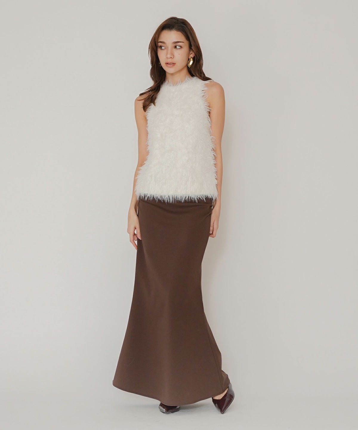 ファー 短丈ニット パーティ アメスリ モテニット デートコーデ ディナー クリスマス あざと可愛い タイトトップス 肌見せ 韓国風 綺麗め 細見え カジュアル KINO THE KEI