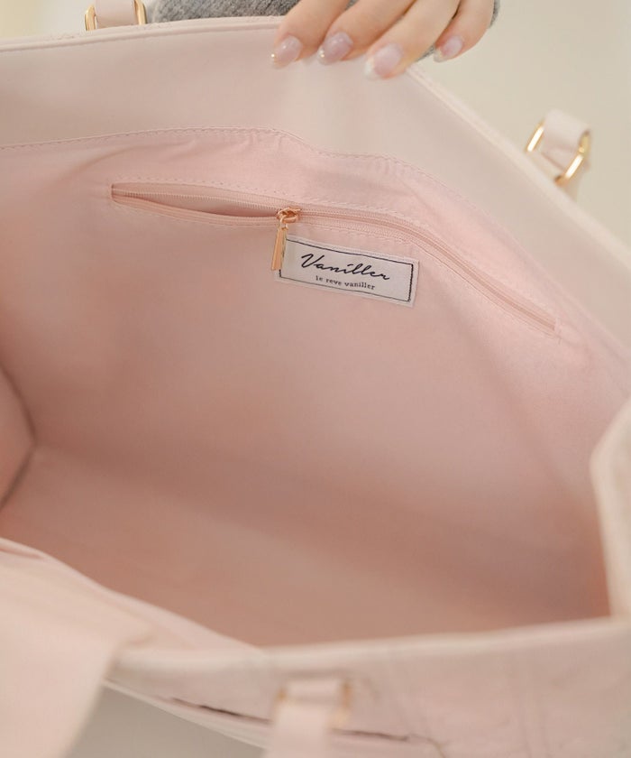 バッグ 推し活 トートバッグ A4 PCバッグ ハート キルティング かわいい 推しカラー ピンク ミント グリーン ブラック ホワイト ジャンボうちわ 横長 ワイド