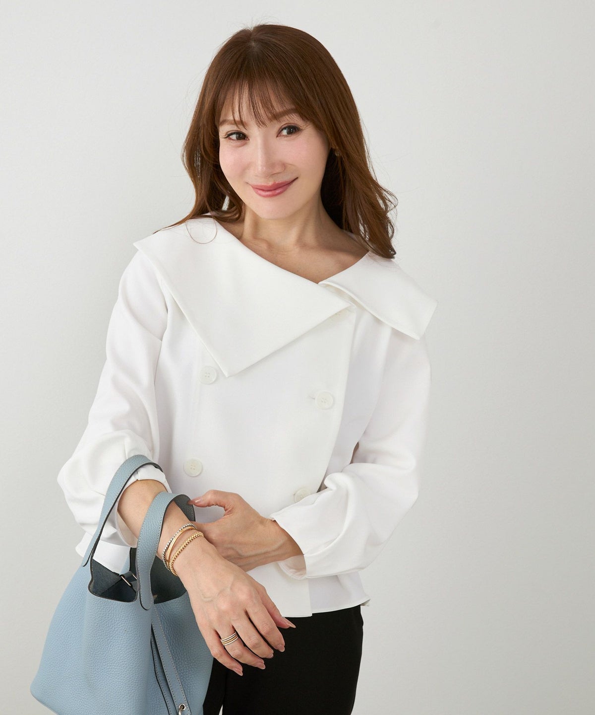 手洗い可 大人可愛い 上品 きれいめ オフィス 大人カジュアル フェミニン 白黒 ジョイントスペース