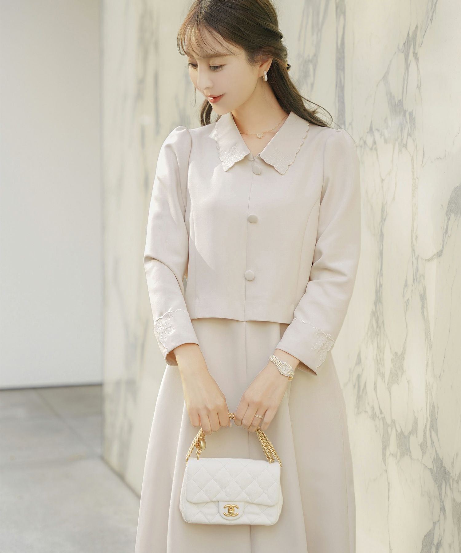 3/中旬～下旬頃発送予定！刺繍 襟付き フロントファスナー ワンピース