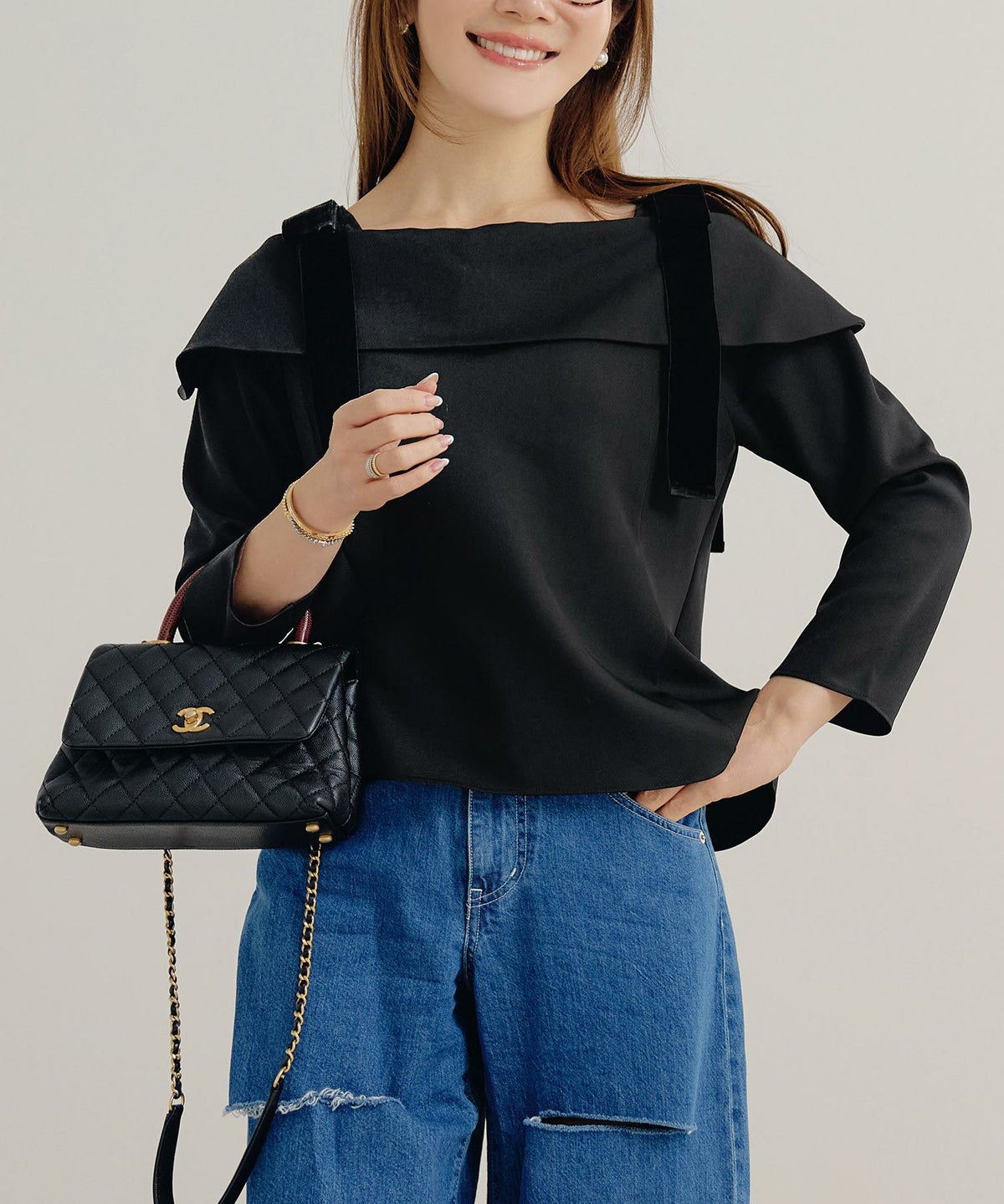 手洗い可 大人可愛い 上品 きれいめ オフィス 大人カジュアル フェミニン 白黒 ジョイントスペース