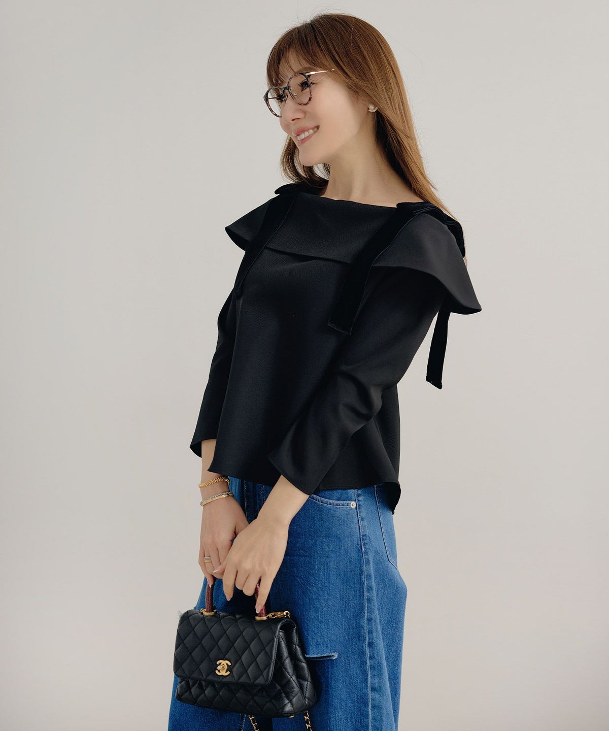 手洗い可 大人可愛い 上品 きれいめ オフィス 大人カジュアル フェミニン 白黒 ジョイントスペース