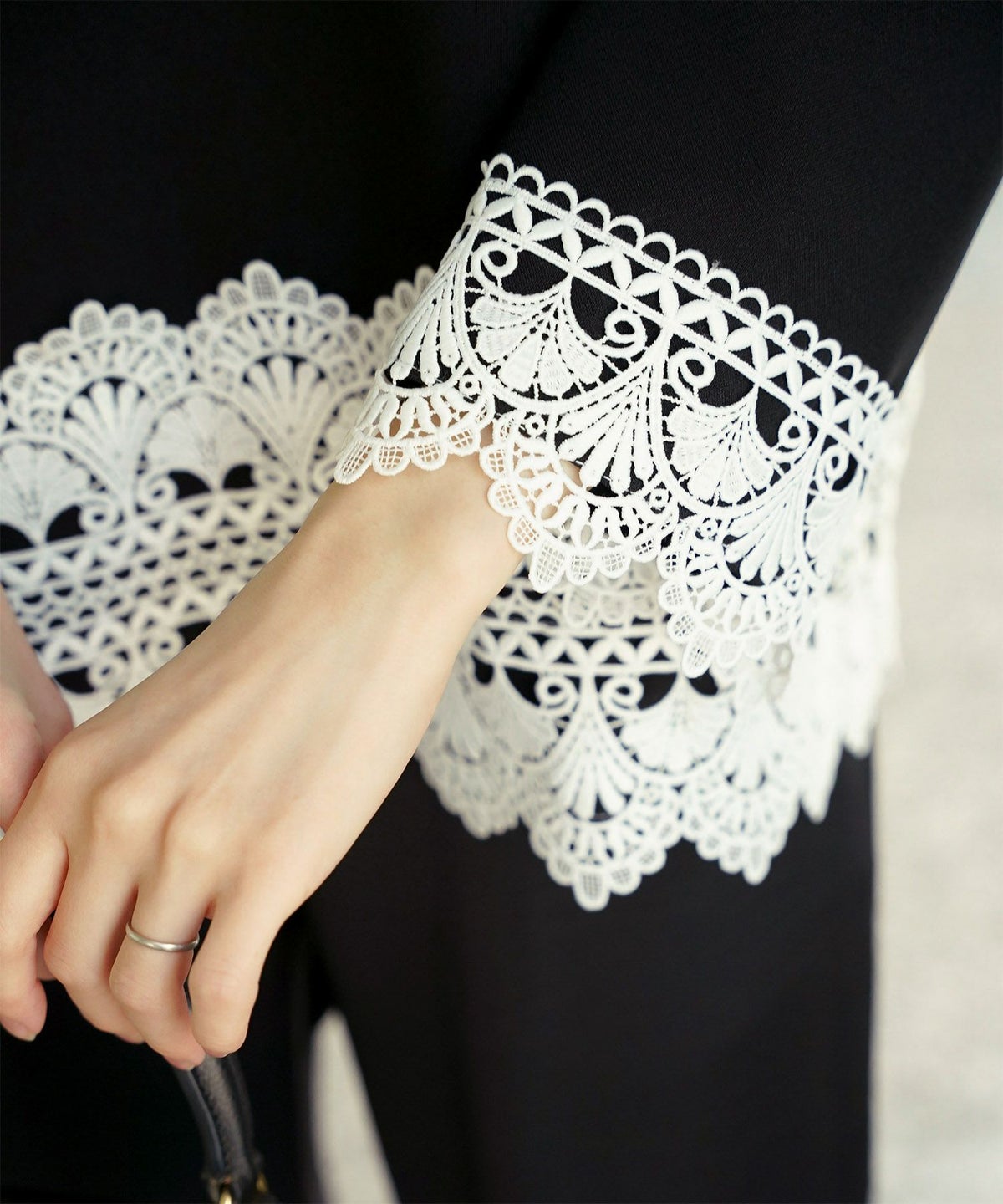 レースコンビ トップス トップス レディース ブラウス オフィス きれいめ かわいい 大人 ホワイト ネイビー ブラック M