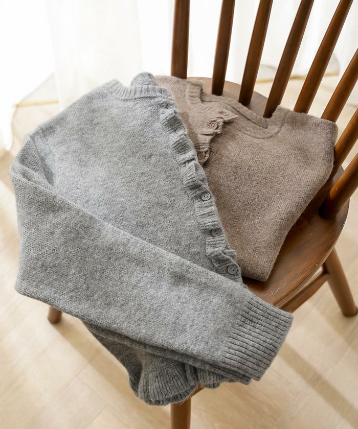 トップス ニット カーディガン フリル ショート丈 コンパクト丈 クルーネック 春 秋 冬 カジュアル フェミニン 可愛い ほっこり