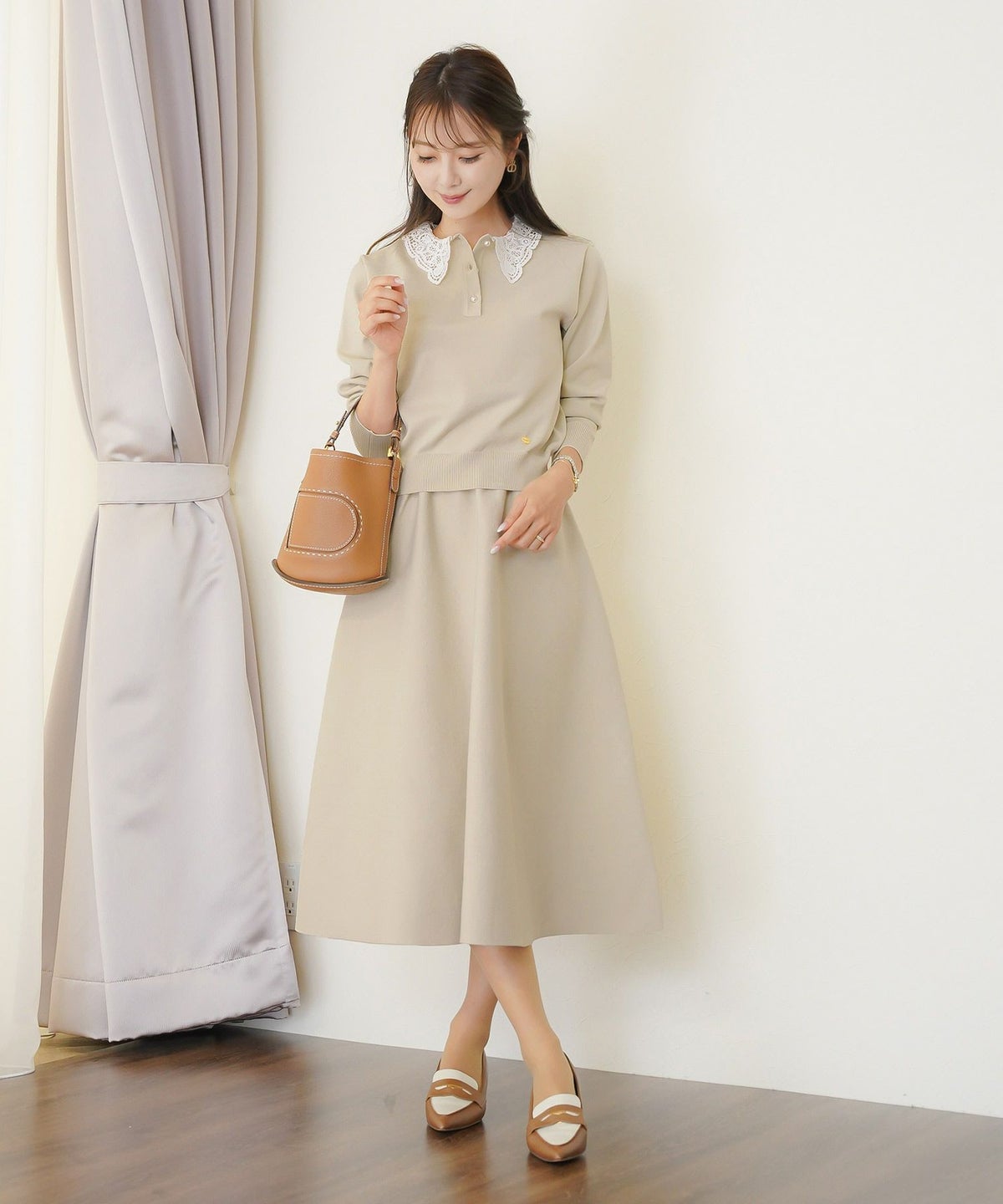 ボトムス スカート フレア ボリューム ゴム ウエストゴム 上品 エレガント フェミニン シンプル きれい