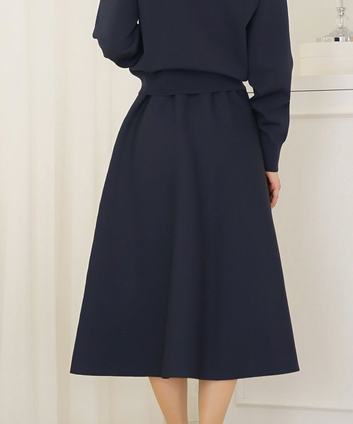 ボトムス スカート フレア ボリューム ゴム ウエストゴム 上品 エレガント フェミニン シンプル きれい