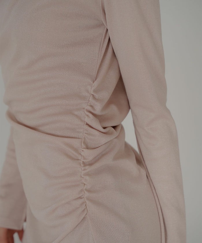 カットソー タイト オフショル ドレス ロングワンピ 前撮り 乾坤式 参列 二次会 パーティ ディナーラウンジ 女性らしい モテワンピ デートコーデ 大人 ディナー あざと可愛い 肌見せ 韓国風 綺麗め 細見え カジュアル スタイル盛れ KINO THE KEI