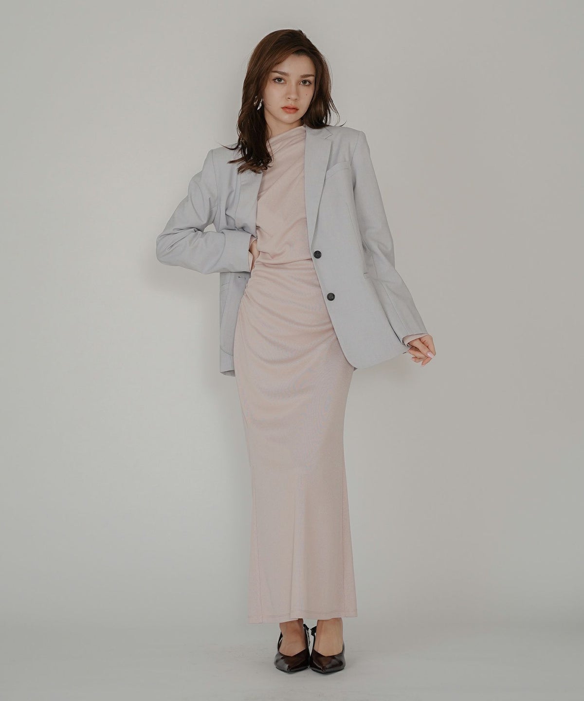 カットソー タイト オフショル ドレス ロングワンピ 前撮り 乾坤式 参列 二次会 パーティ ディナーラウンジ 女性らしい モテワンピ デートコーデ 大人 ディナー あざと可愛い 肌見せ 韓国風 綺麗め 細見え カジュアル スタイル盛れ KINO THE KEI