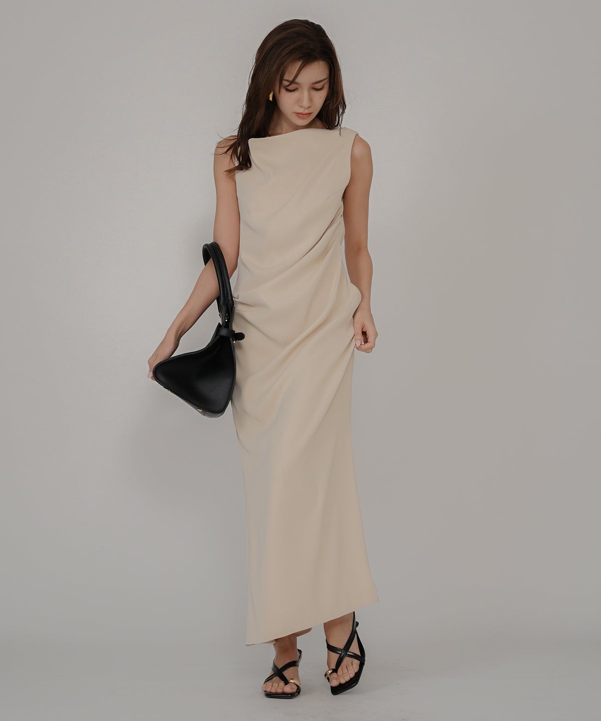 ドレス ロングワンピ 前撮り 乾坤式 参列 二次会 パーティ ディナーラウンジ 女性らしい モテワンピ デートコーデ 大人 ディナー あざと可愛い 肌見せ 韓国風 綺麗め 細見え カジュアル スタイル盛れ KINO THE KEI