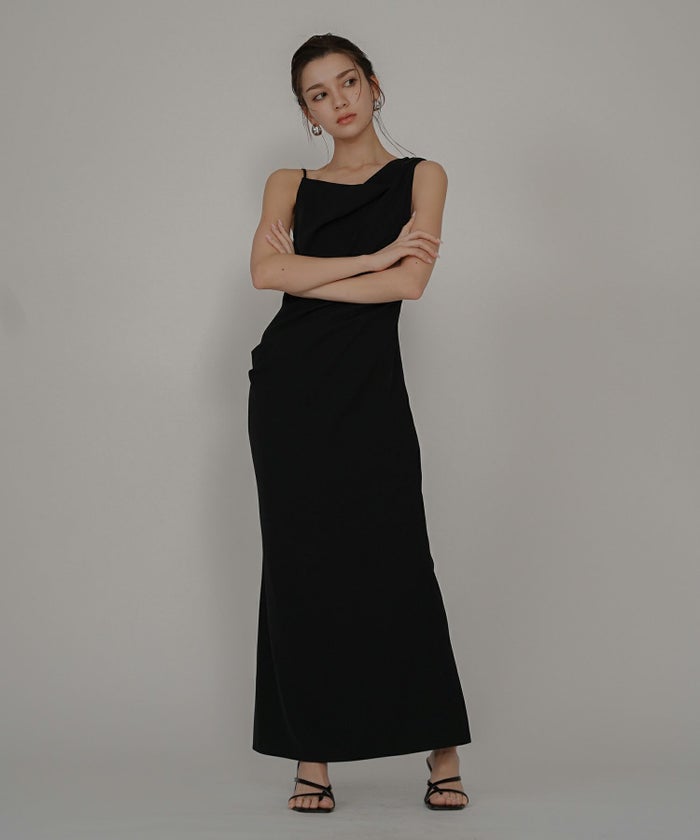 ドレス ロングワンピ 前撮り 乾坤式 参列 二次会 パーティ ディナーラウンジ 女性らしい モテワンピ デートコーデ 大人 ディナー あざと可愛い 肌見せ 韓国風 綺麗め 細見え カジュアル スタイル盛れ KINO THE KEI