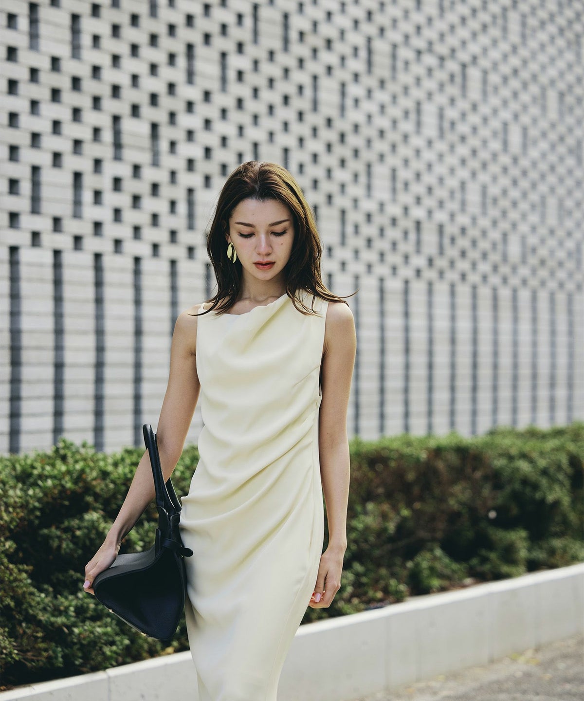 ドレス ロングワンピ 前撮り 乾坤式 参列 二次会 パーティ ディナーラウンジ 女性らしい モテワンピ デートコーデ 大人 ディナー あざと可愛い 肌見せ 韓国風 綺麗め 細見え カジュアル スタイル盛れ KINO THE KEI