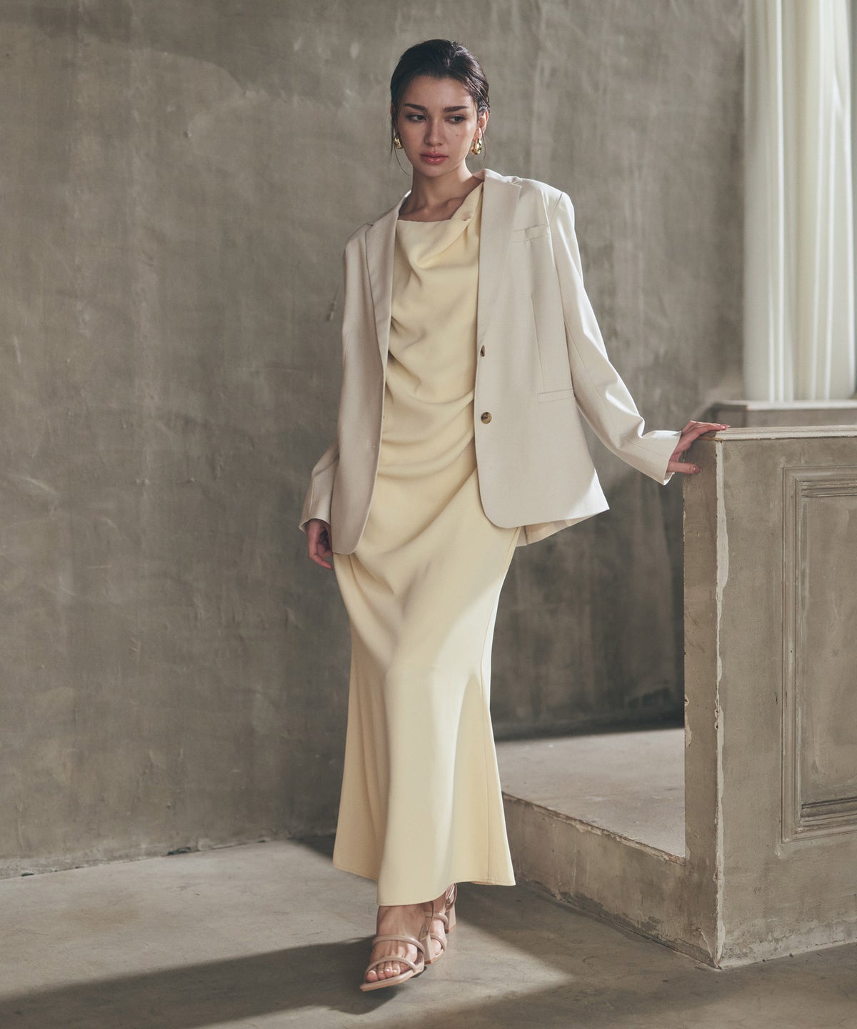 ドレス ロングワンピ 前撮り 乾坤式 参列 二次会 パーティ ディナーラウンジ 女性らしい モテワンピ デートコーデ 大人 ディナー あざと可愛い 肌見せ 韓国風 綺麗め 細見え カジュアル スタイル盛れ KINO THE KEI