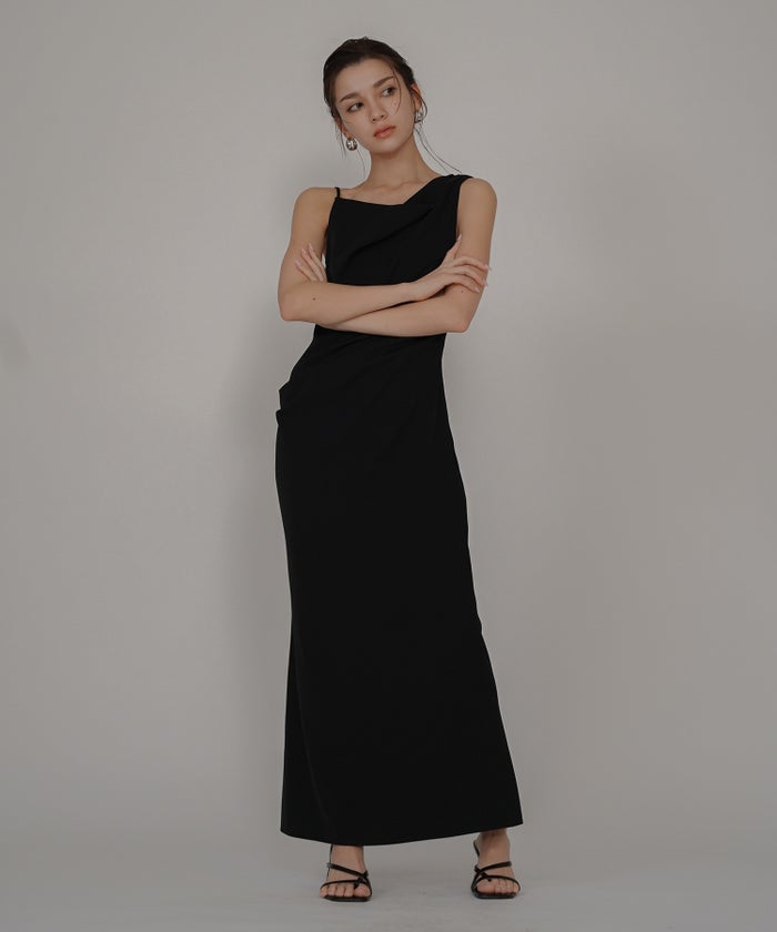 ドレス ロングワンピ 前撮り 乾坤式 参列 二次会 パーティ ディナーラウンジ 女性らしい モテワンピ デートコーデ 大人 ディナー あざと可愛い 肌見せ 韓国風 綺麗め 細見え カジュアル スタイル盛れ KINO THE KEI